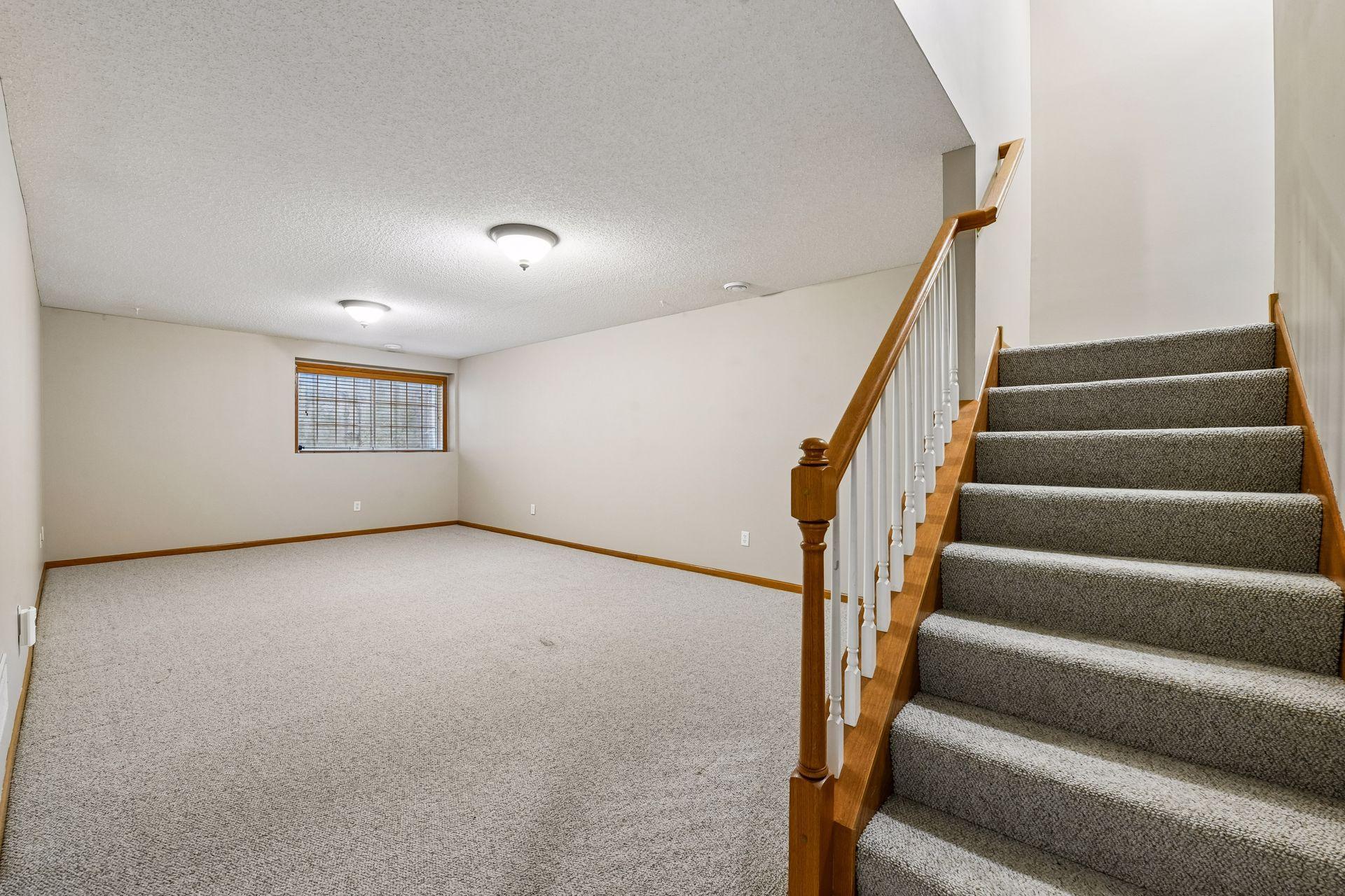 View of Residential at 9370 Rath Place, Eden Prairie MN 55347, Eden Prairie (27 of 35) - Mike Wilen | Minnesota Team Real Estate