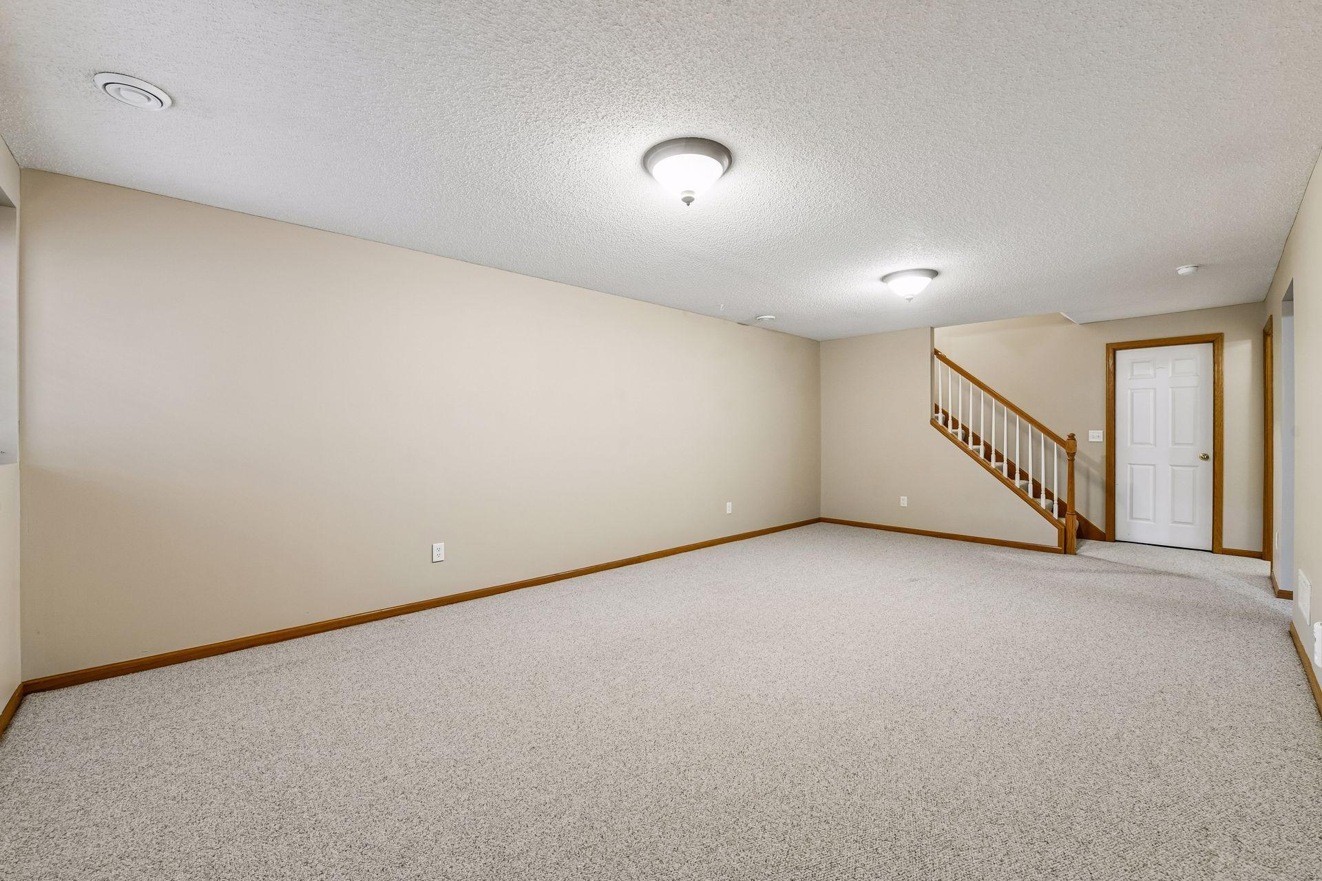 View of Residential at 9370 Rath Place, Eden Prairie MN 55347, Eden Prairie (29 of 35) - Mike Wilen | Minnesota Team Real Estate