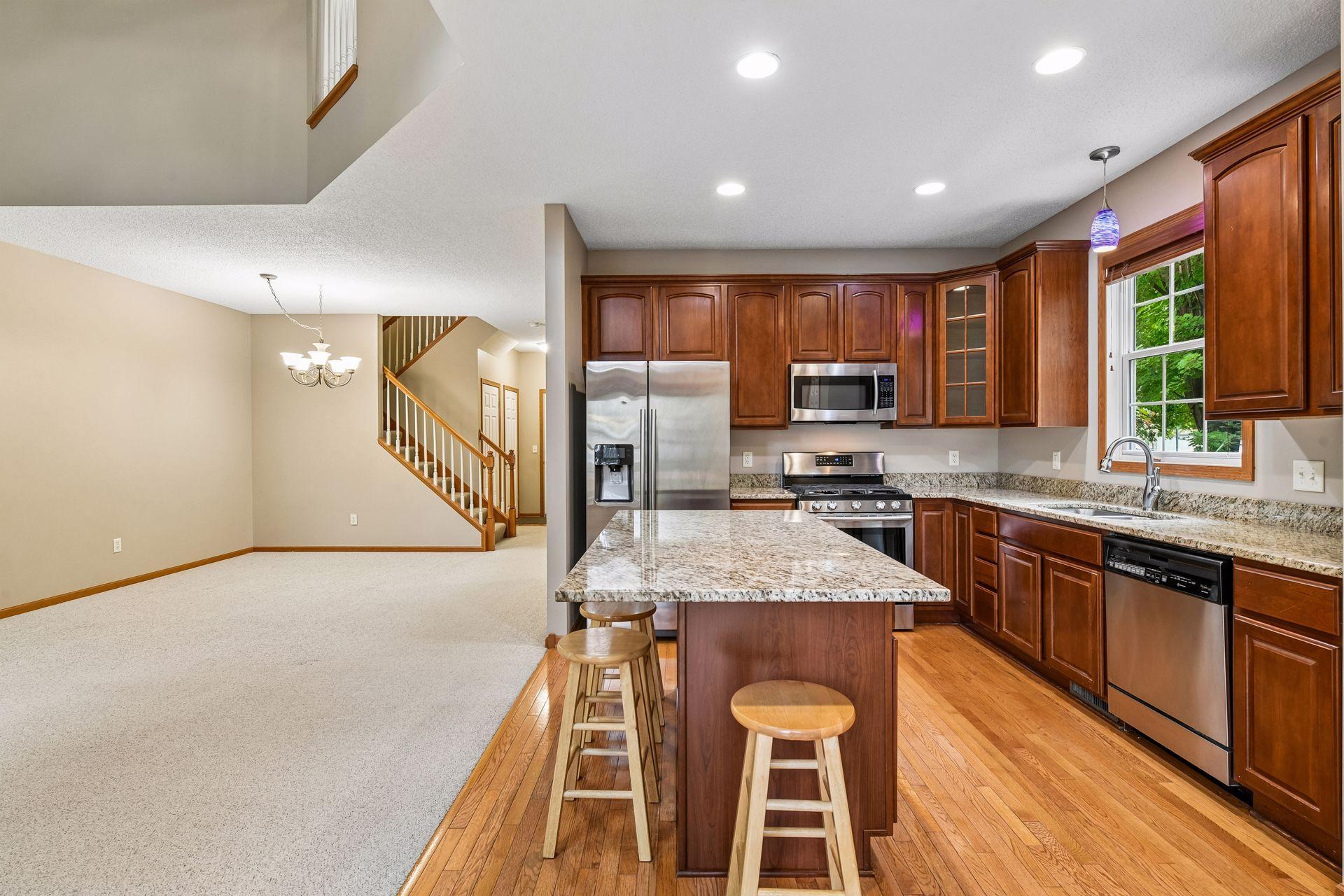 View of Residential at 9370 Rath Place, Eden Prairie MN 55347, Eden Prairie (14 of 35) - Mike Wilen | Minnesota Team Real Estate