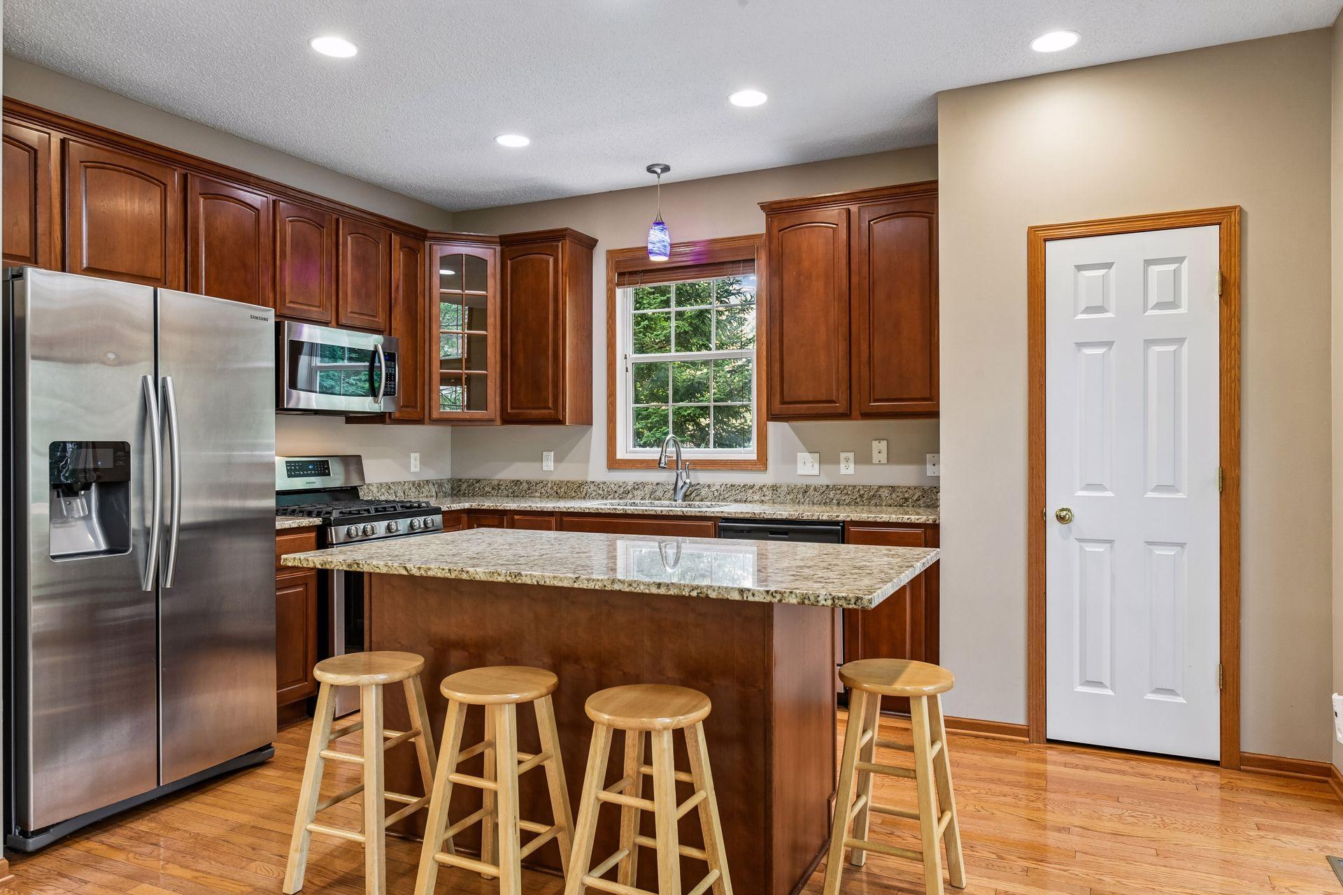 View of Residential at 9370 Rath Place, Eden Prairie MN 55347, Eden Prairie (11 of 35) - Mike Wilen | Minnesota Team Real Estate