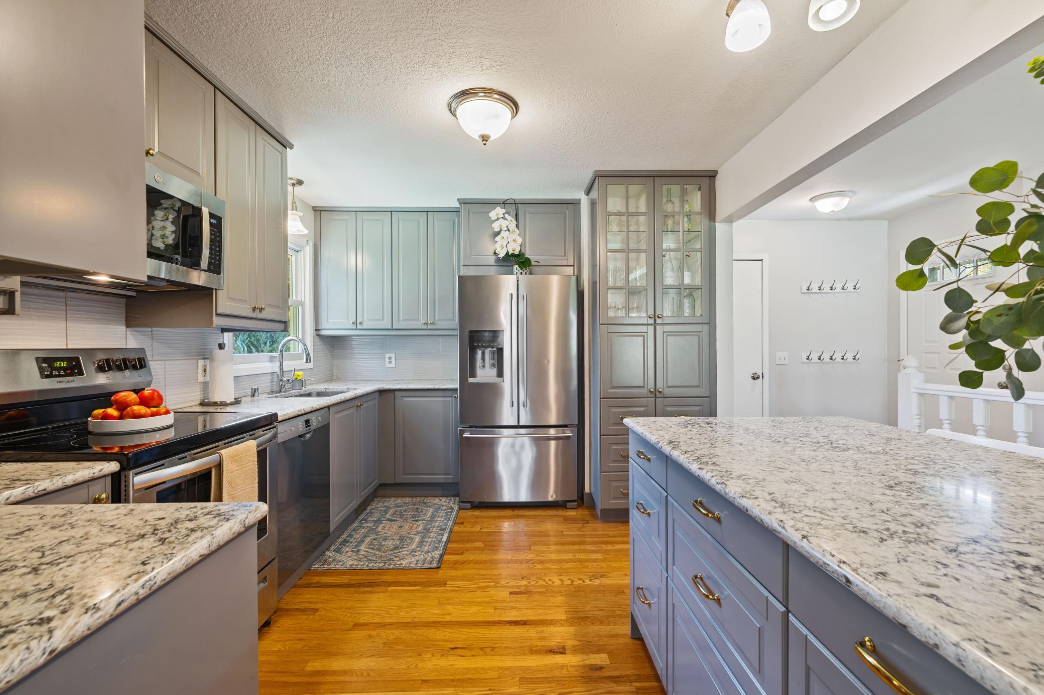 View of Residential at 4801 Shevlin Court, Eagan MN 55122, Eagan (8 of 25) - Mike Wilen | Minnesota Team Real Estate