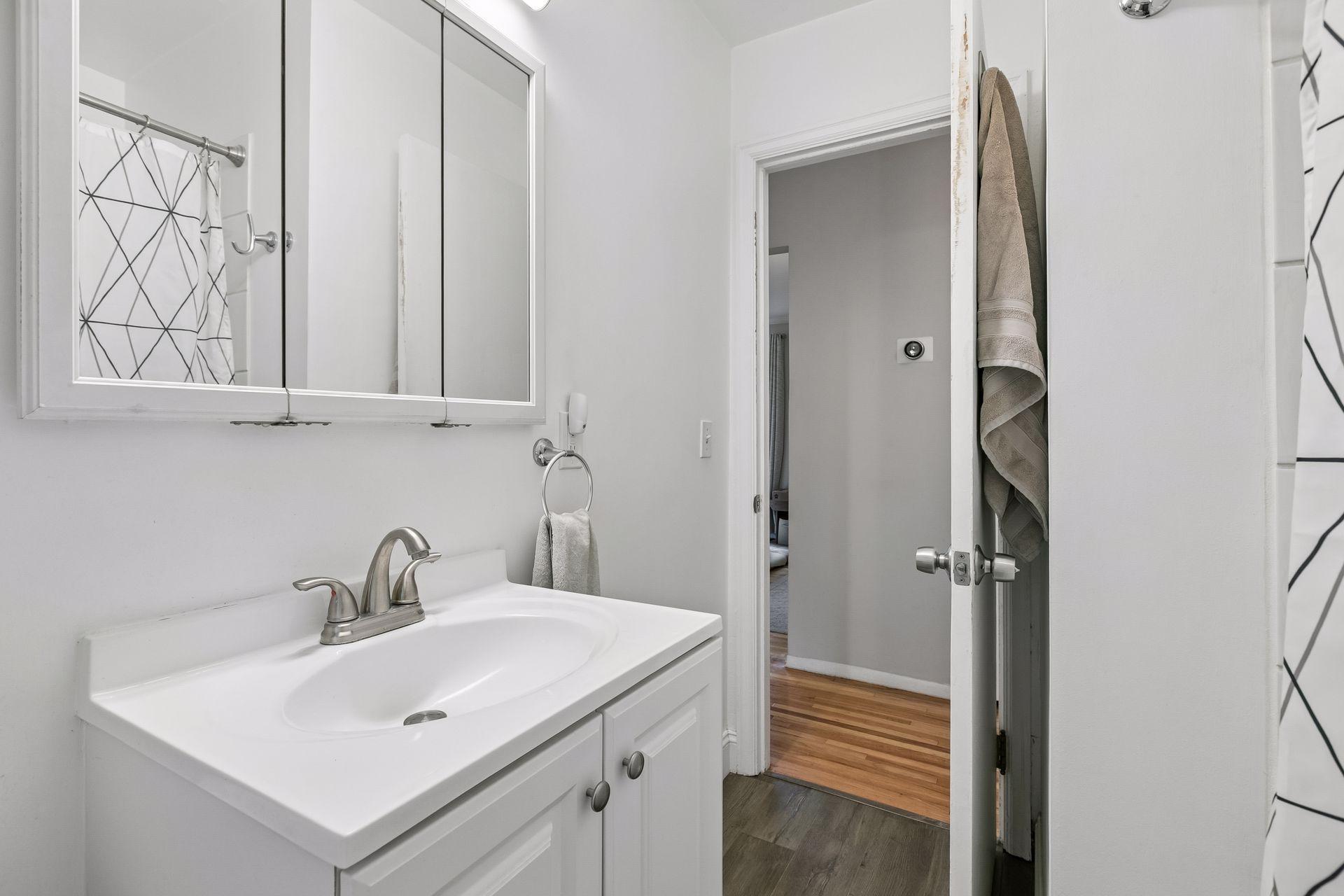 View of Residential at 3451 2nd Street, Minneapolis MN 55418, Minneapolis (15 of 33) - Mike Wilen | Minnesota Team Real Estate