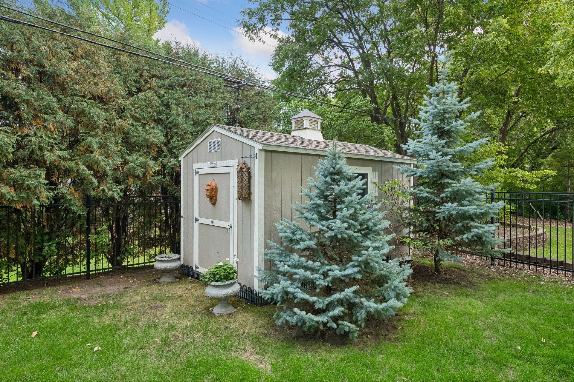 View of Residential at 6805 Creston Road, Edina MN 55435, Edina (57 of 66) - Mike Wilen | Minnesota Team Real Estate