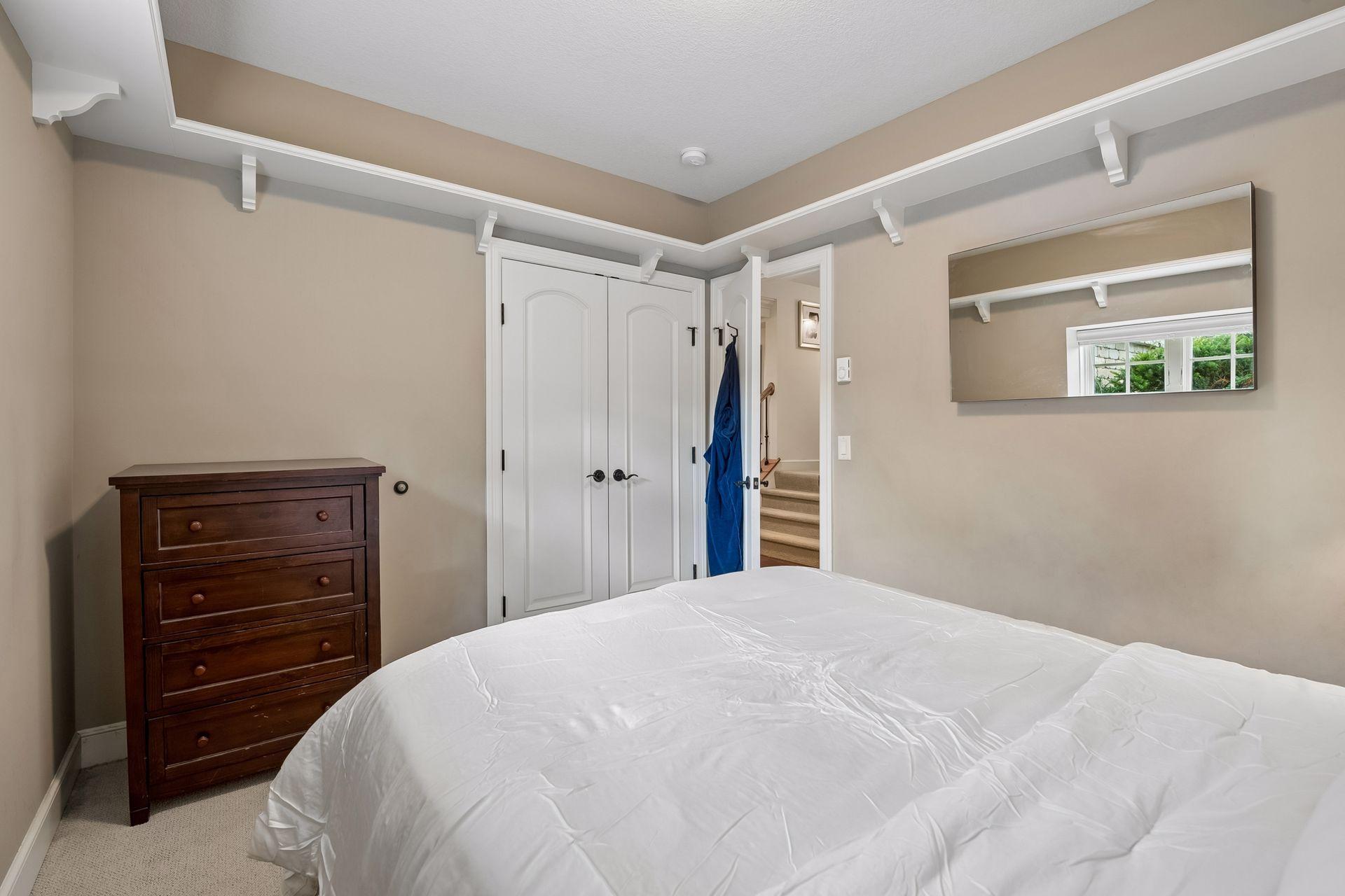 View of Residential at 6805 Creston Road, Edina MN 55435, Edina (49 of 66) - Mike Wilen | Minnesota Team Real Estate
