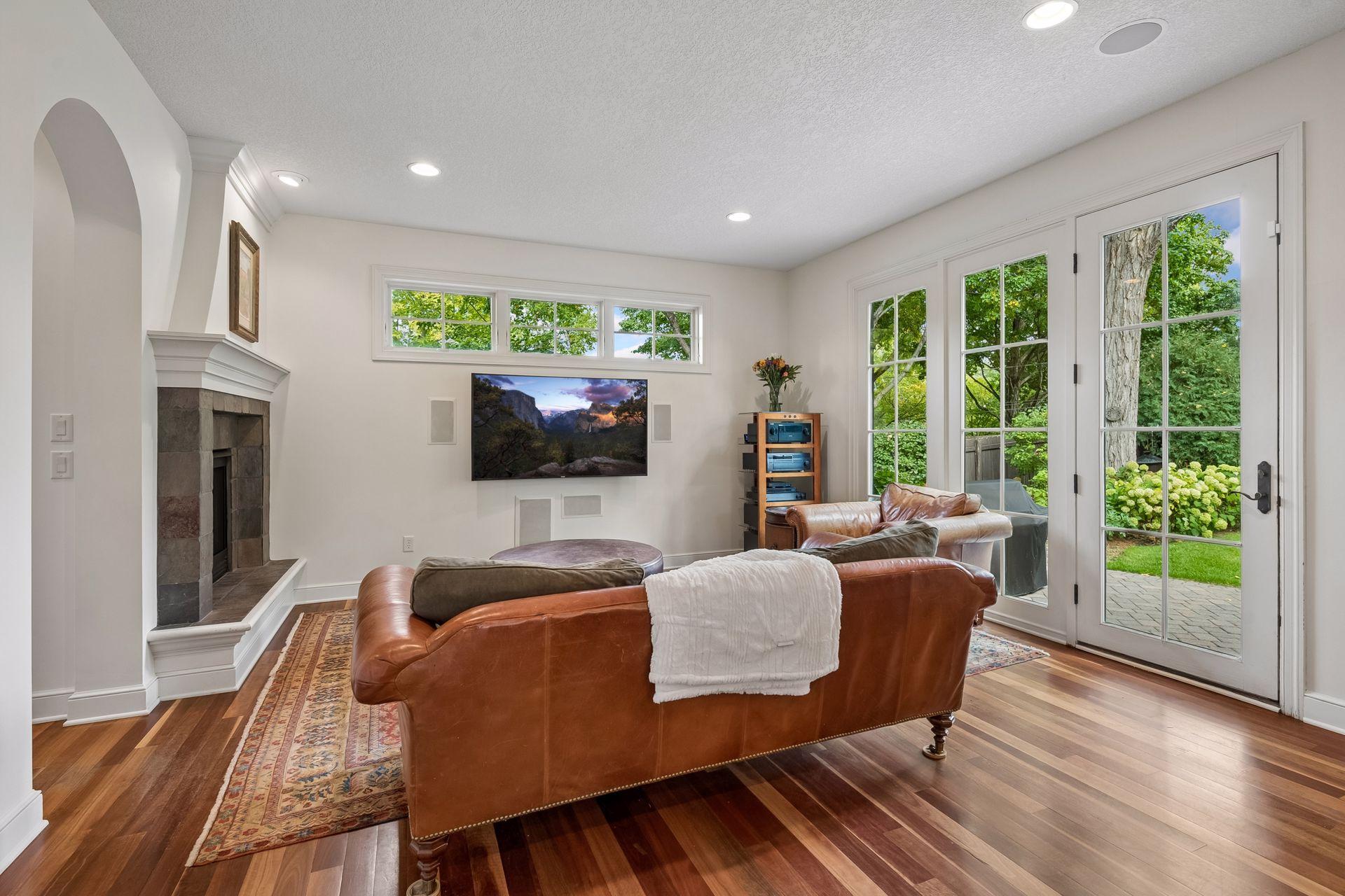View of Residential at 6805 Creston Road, Edina MN 55435, Edina (22 of 66) - Mike Wilen | Minnesota Team Real Estate