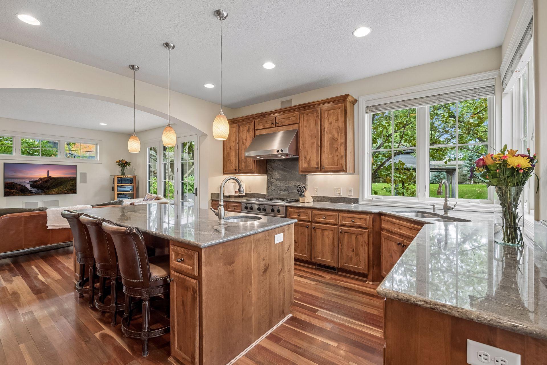 View of Residential at 6805 Creston Road, Edina MN 55435, Edina (18 of 66) - Mike Wilen | Minnesota Team Real Estate