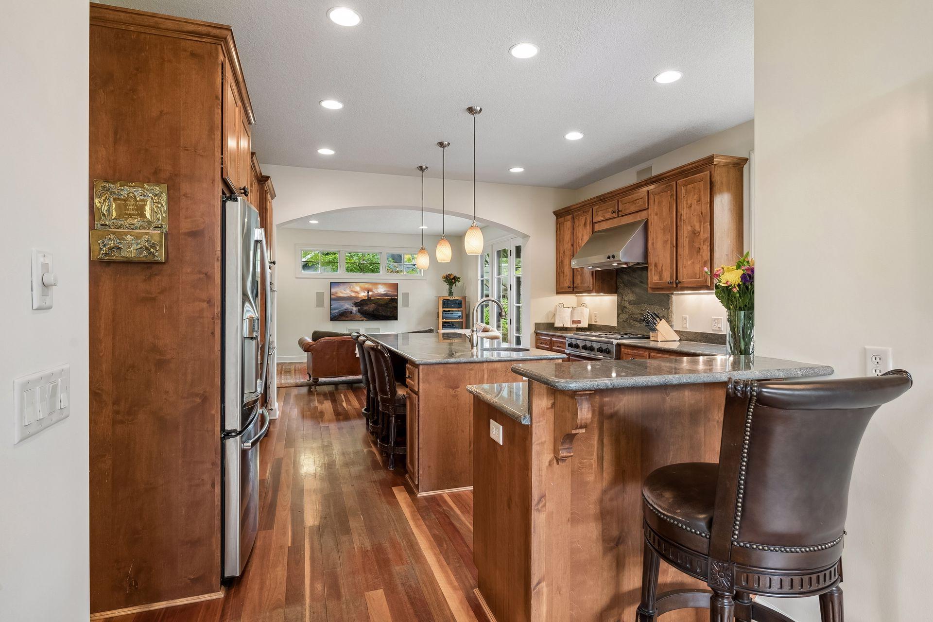 View of Residential at 6805 Creston Road, Edina MN 55435, Edina (17 of 66) - Mike Wilen | Minnesota Team Real Estate
