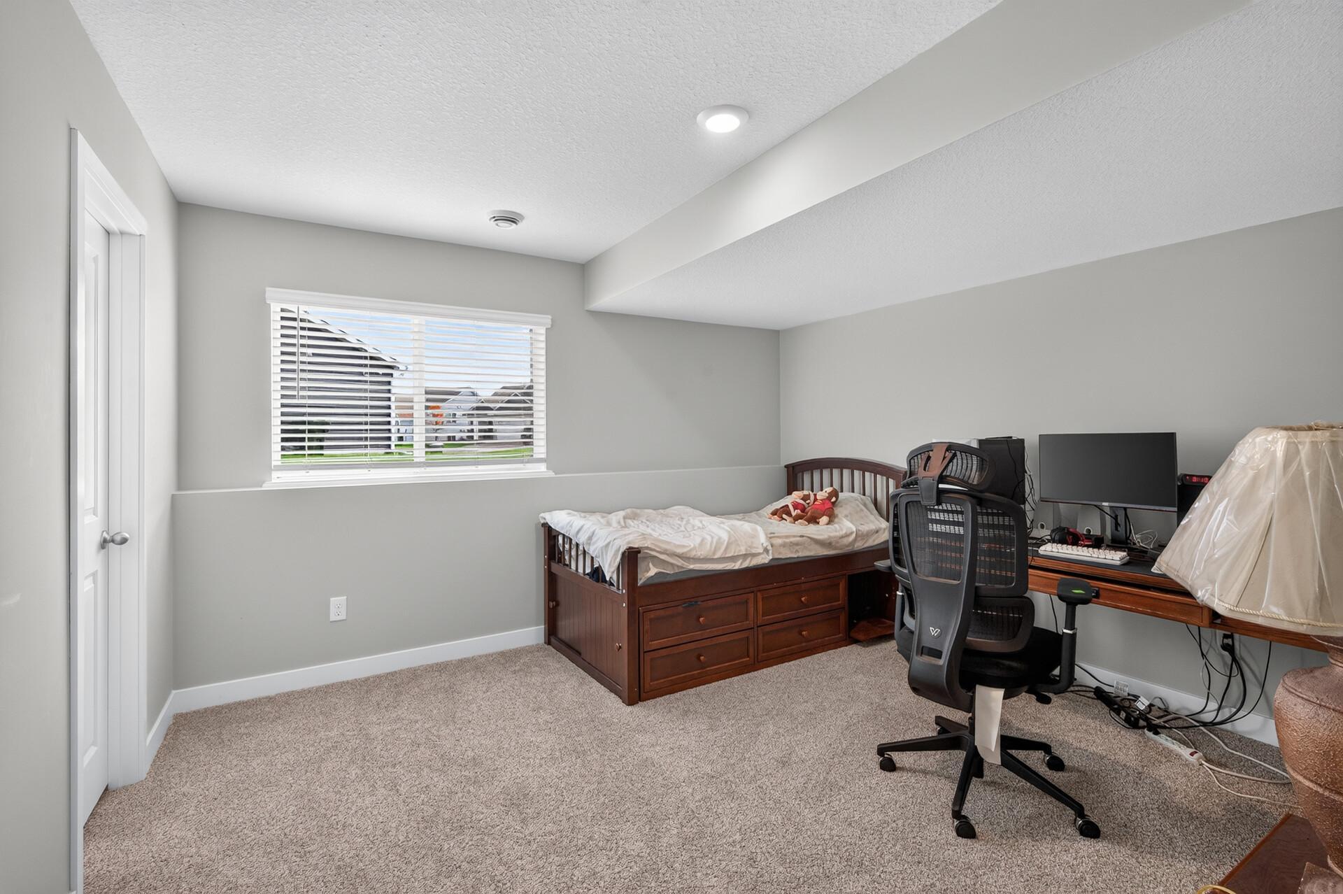 View of Residential at 17528 Dunkirk Way, Lakeville MN 55044, Lakeville (34 of 46) - Mike Wilen | Minnesota Team Real Estate