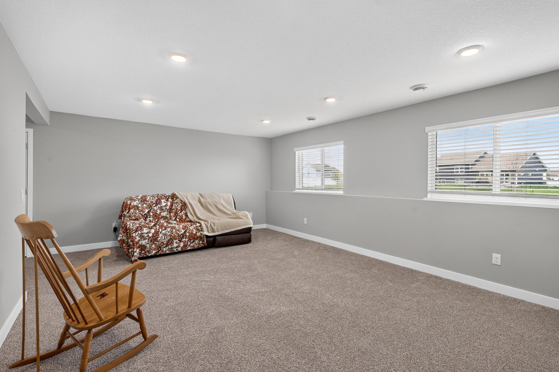 View of Residential at 17528 Dunkirk Way, Lakeville MN 55044, Lakeville (29 of 46) - Mike Wilen | Minnesota Team Real Estate
