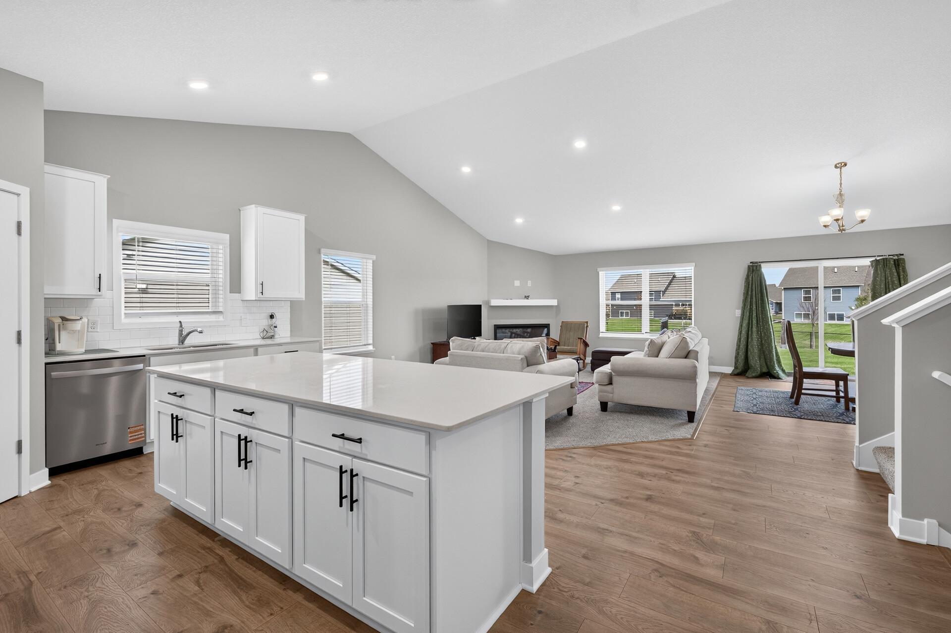 View of Residential at 17528 Dunkirk Way, Lakeville MN 55044, Lakeville (17 of 46) - Mike Wilen | Minnesota Team Real Estate