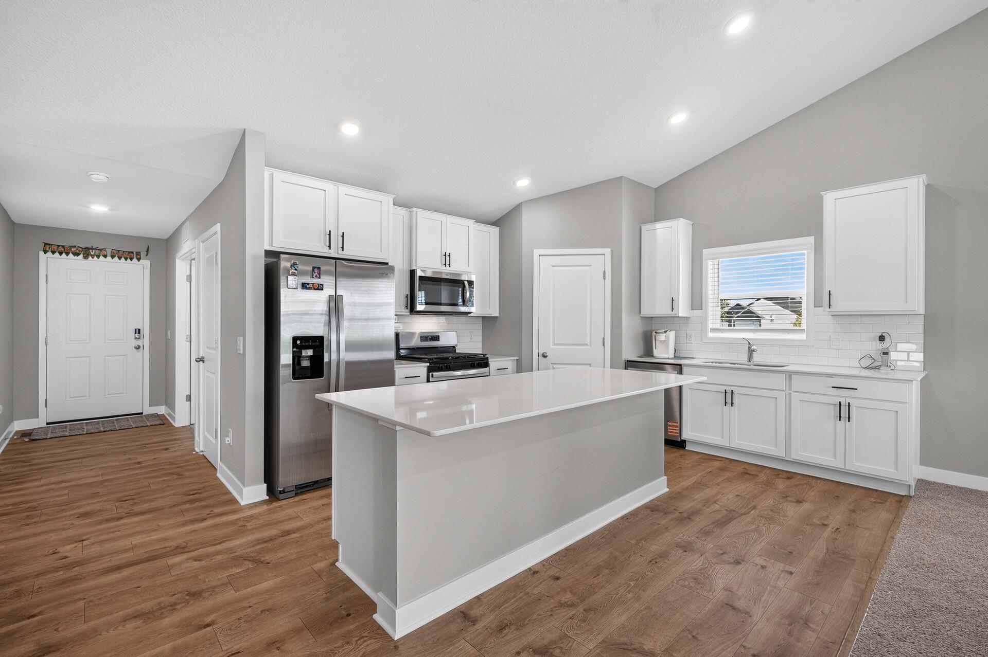 View of Residential at 17528 Dunkirk Way, Lakeville MN 55044, Lakeville (3 of 46) - Mike Wilen | Minnesota Team Real Estate