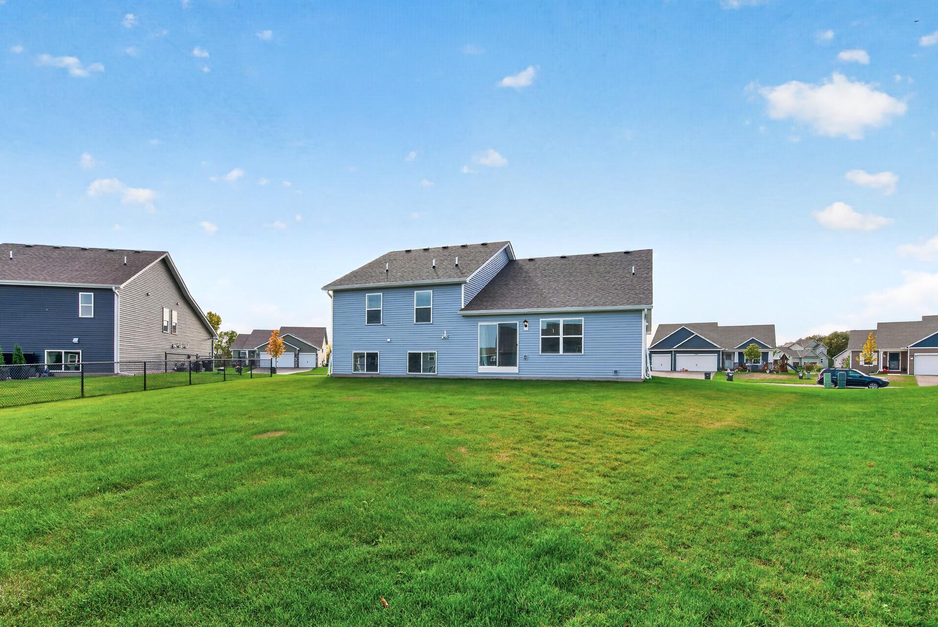 View of Residential at 17528 Dunkirk Way, Lakeville MN 55044, Lakeville (4 of 46) - Mike Wilen | Minnesota Team Real Estate