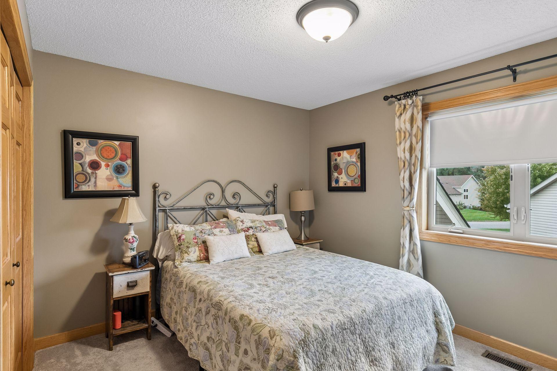 View of Residential at 10346 Fallgold Parkway, Brooklyn Park MN 55443, Brooklyn Park (23 of 34) - Mike Wilen | Minnesota Team Real Estate