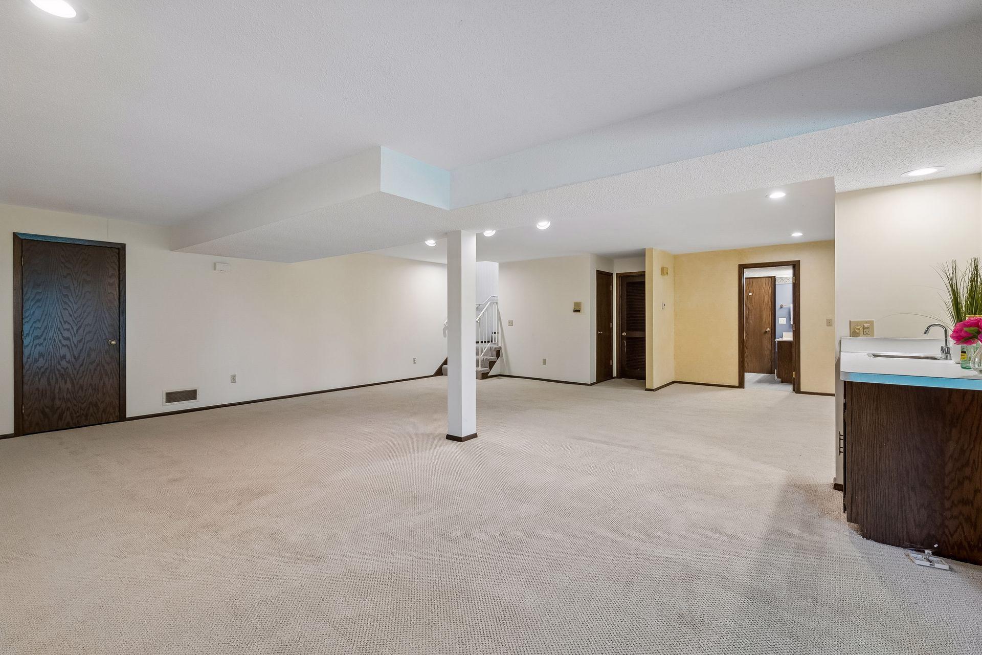 View of Residential at 8060 Pennsylvania Road, Bloomington MN 55438, Bloomington (32 of 52) - Mike Wilen | Minnesota Team Real Estate