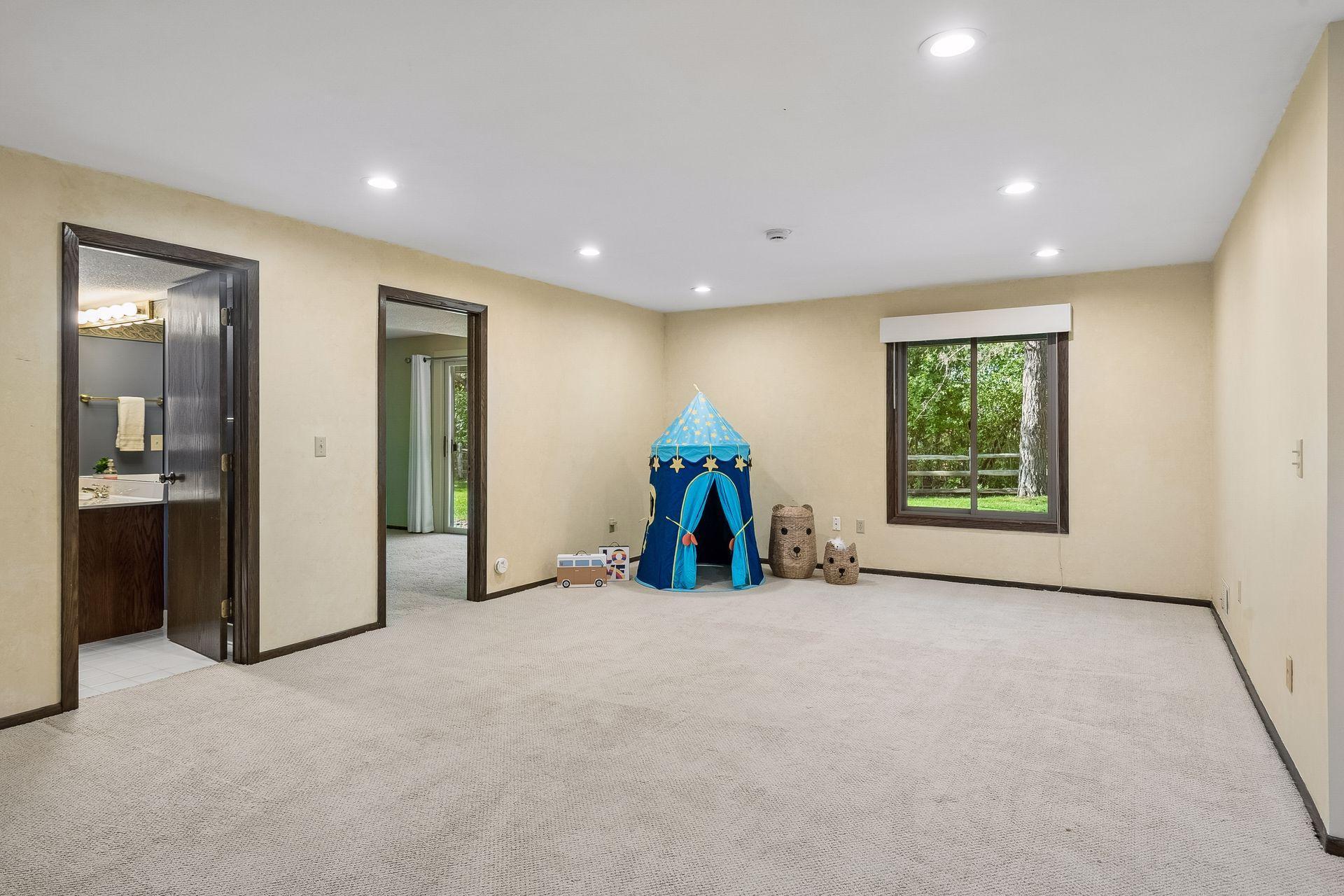 View of Residential at 8060 Pennsylvania Road, Bloomington MN 55438, Bloomington (30 of 52) - Mike Wilen | Minnesota Team Real Estate