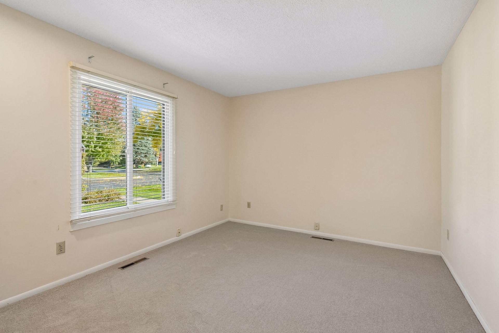 View of Residential at 8060 Pennsylvania Road, Bloomington MN 55438, Bloomington (24 of 52) - Mike Wilen | Minnesota Team Real Estate