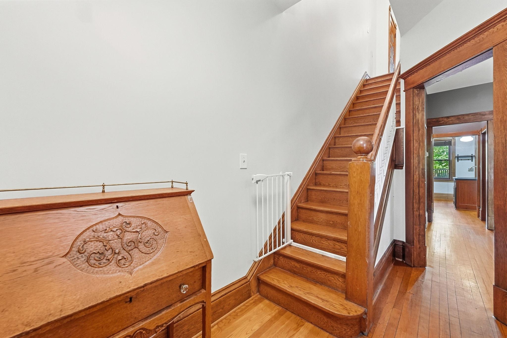 View of Residential at 111 Isabel Street, Saint Paul MN 55107, Saint Paul (6 of 30) - Mike Wilen | Minnesota Team Real Estate