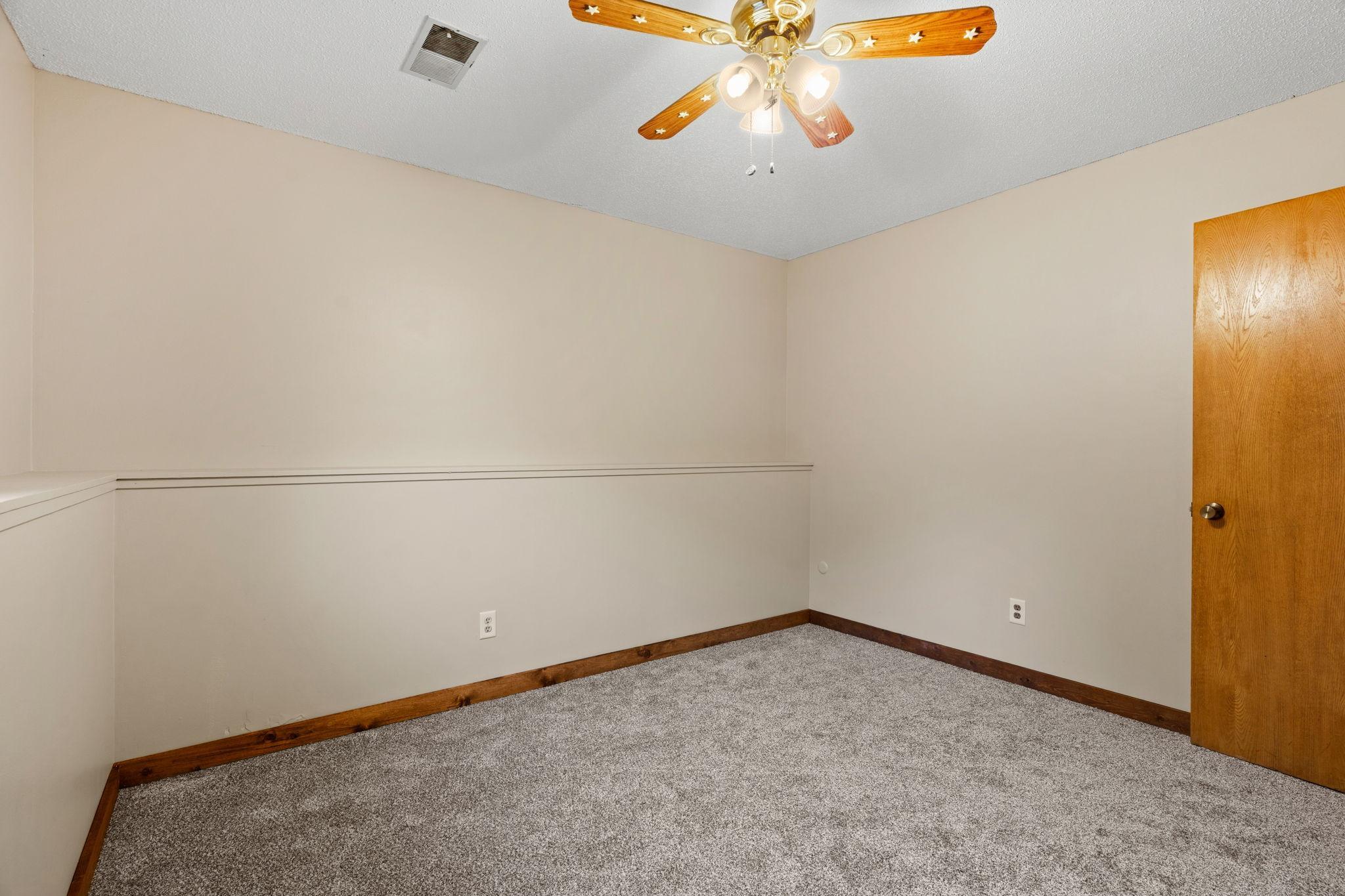 View of Residential at 680 Hiawatha Avenue, Vadnais Heights MN 55127, Vadnais Heights (34 of 42) - Mike Wilen | Minnesota Team Real Estate