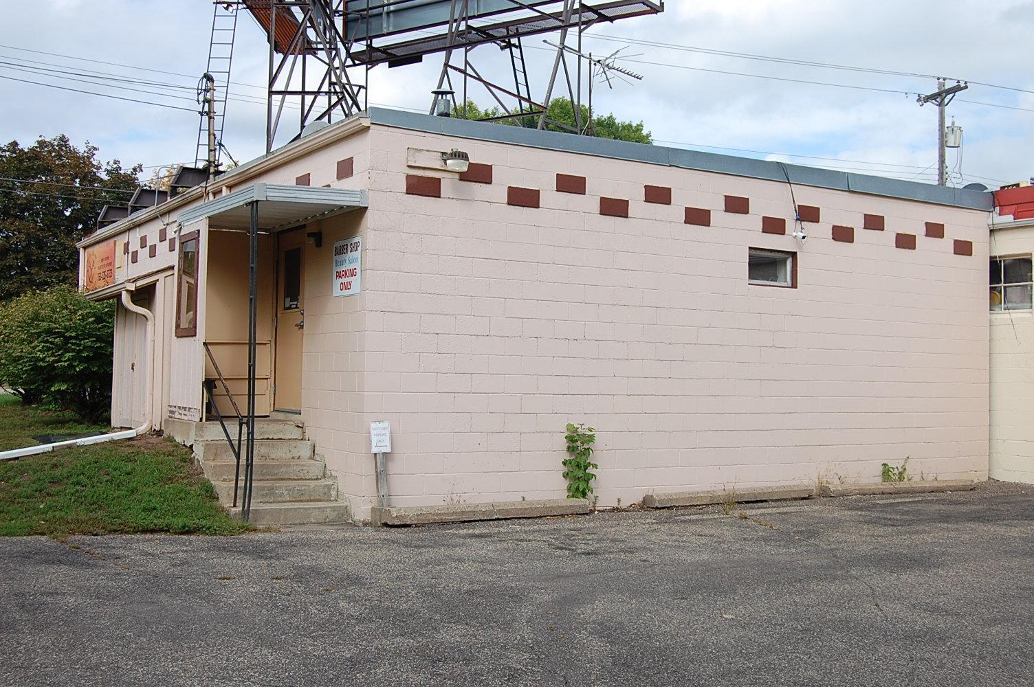 View of Commercial Sale at 6129 42nd Avenue, Crystal MN 55422, Crystal (5 of 15) - Mike Wilen | Minnesota Team Real Estate
