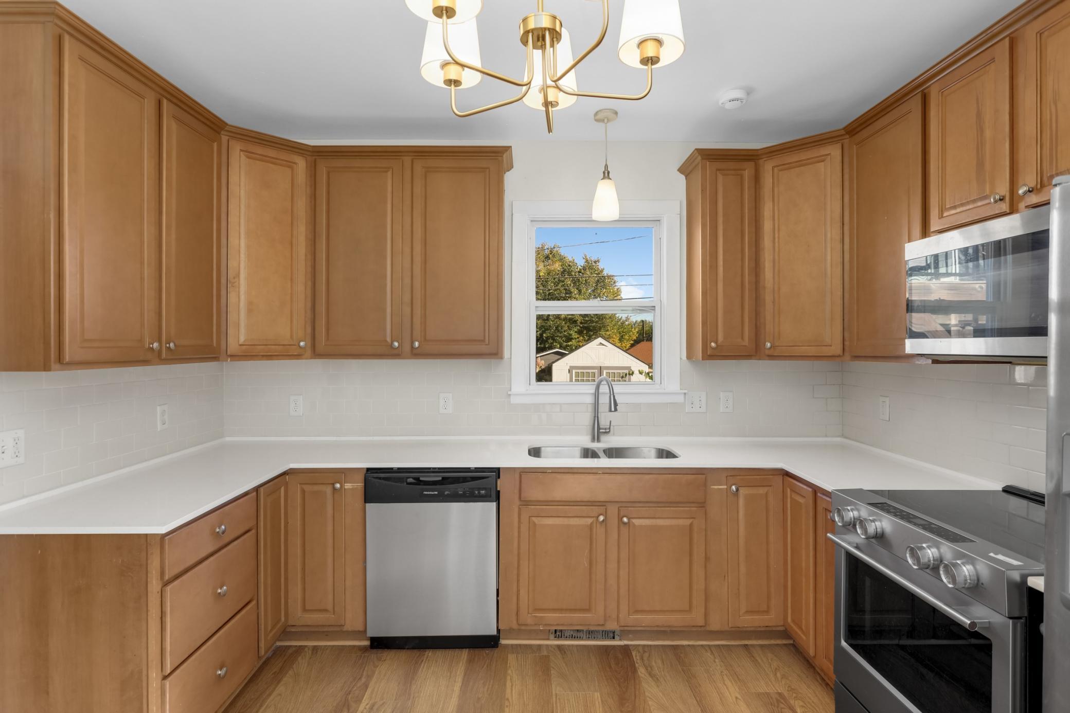 View of Residential at 3754 Bryant Avenue, Minneapolis MN 55412, Minneapolis (3 of 35) - Mike Wilen | Minnesota Team Real Estate