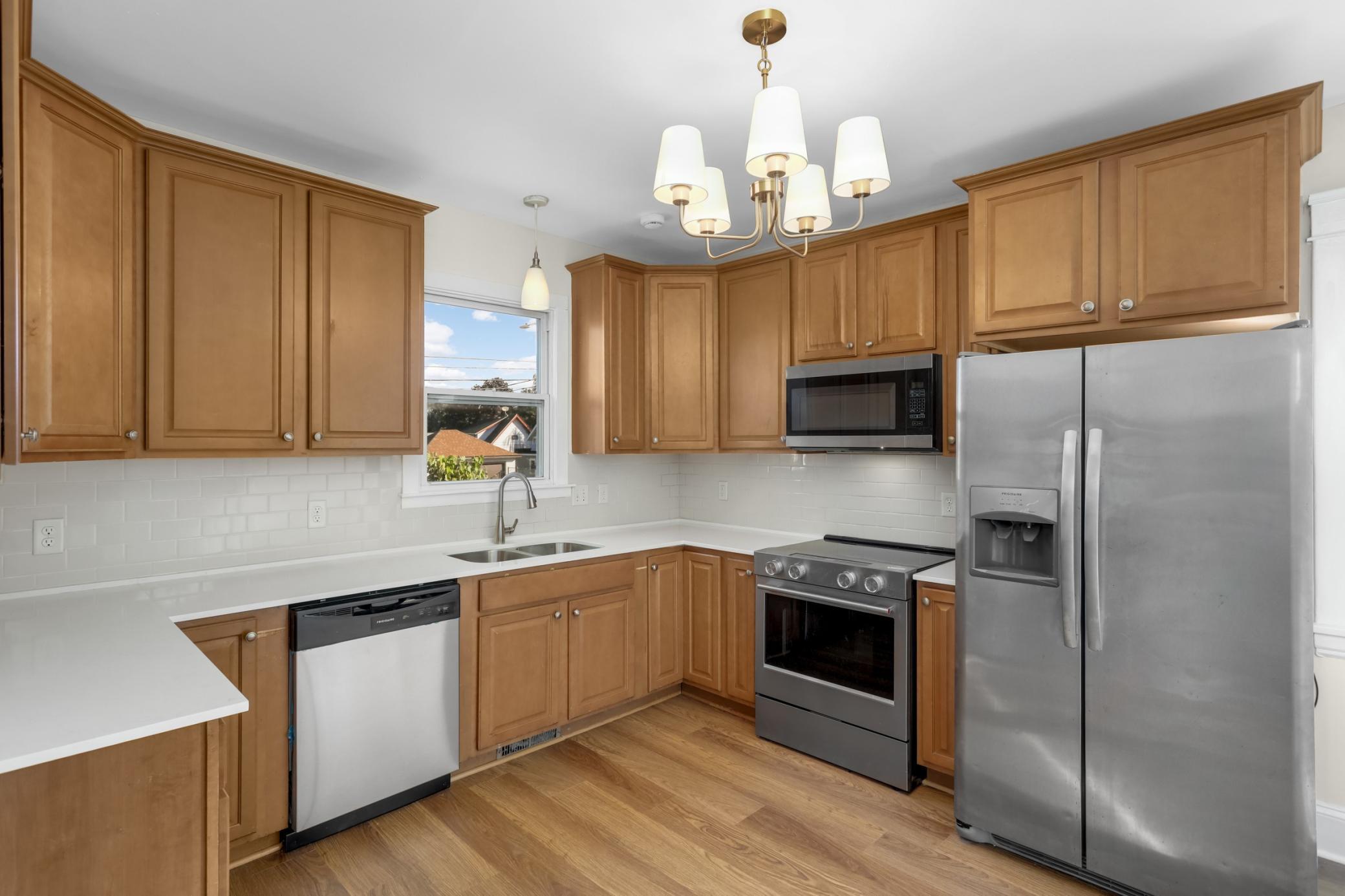 View of Residential at 3754 Bryant Avenue, Minneapolis MN 55412, Minneapolis (2 of 35) - Mike Wilen | Minnesota Team Real Estate
