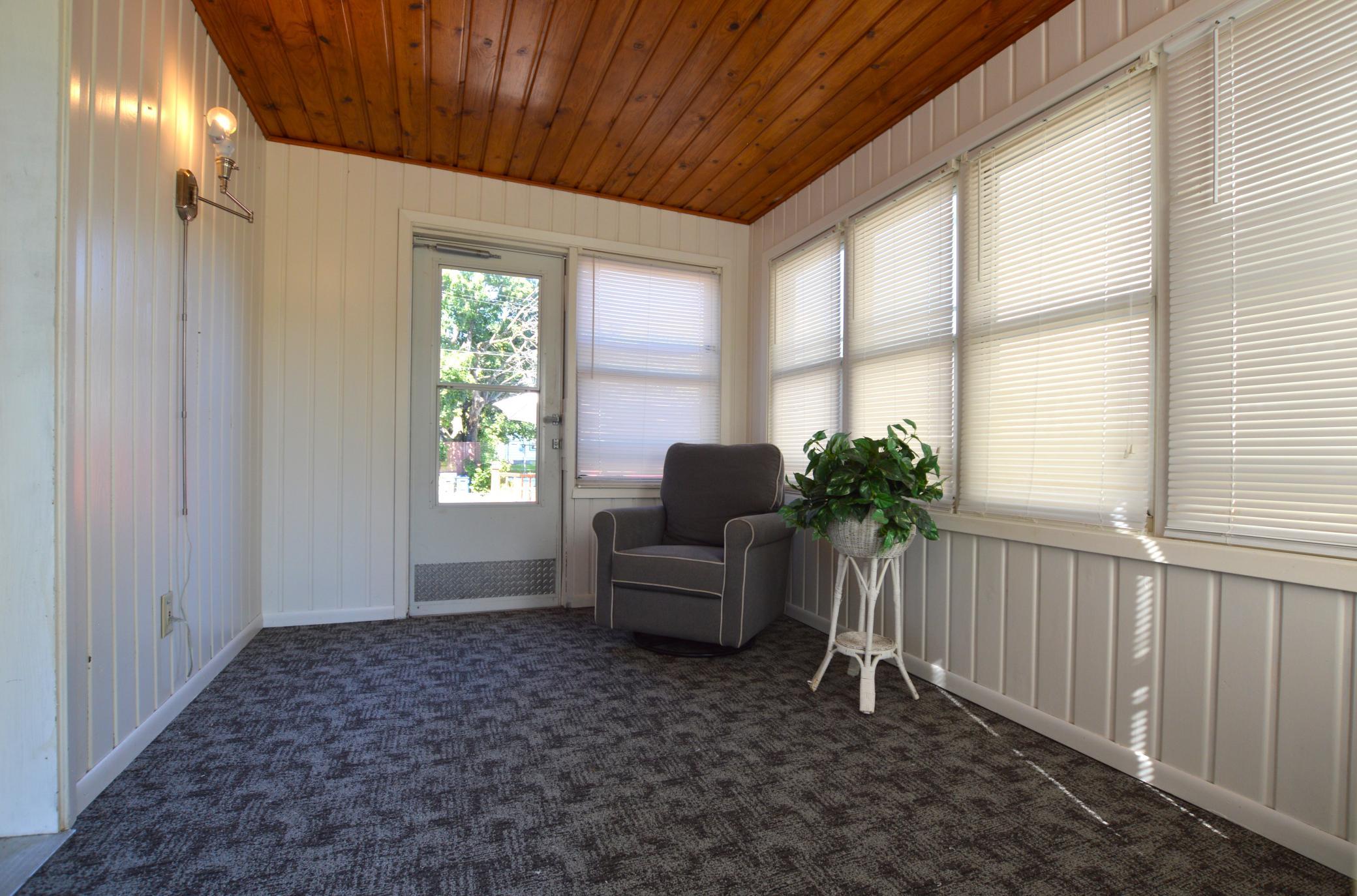 View of Residential at 855 Cottage Avenue, Saint Paul MN 55106, Saint Paul (21 of 27) - Mike Wilen | Minnesota Team Real Estate