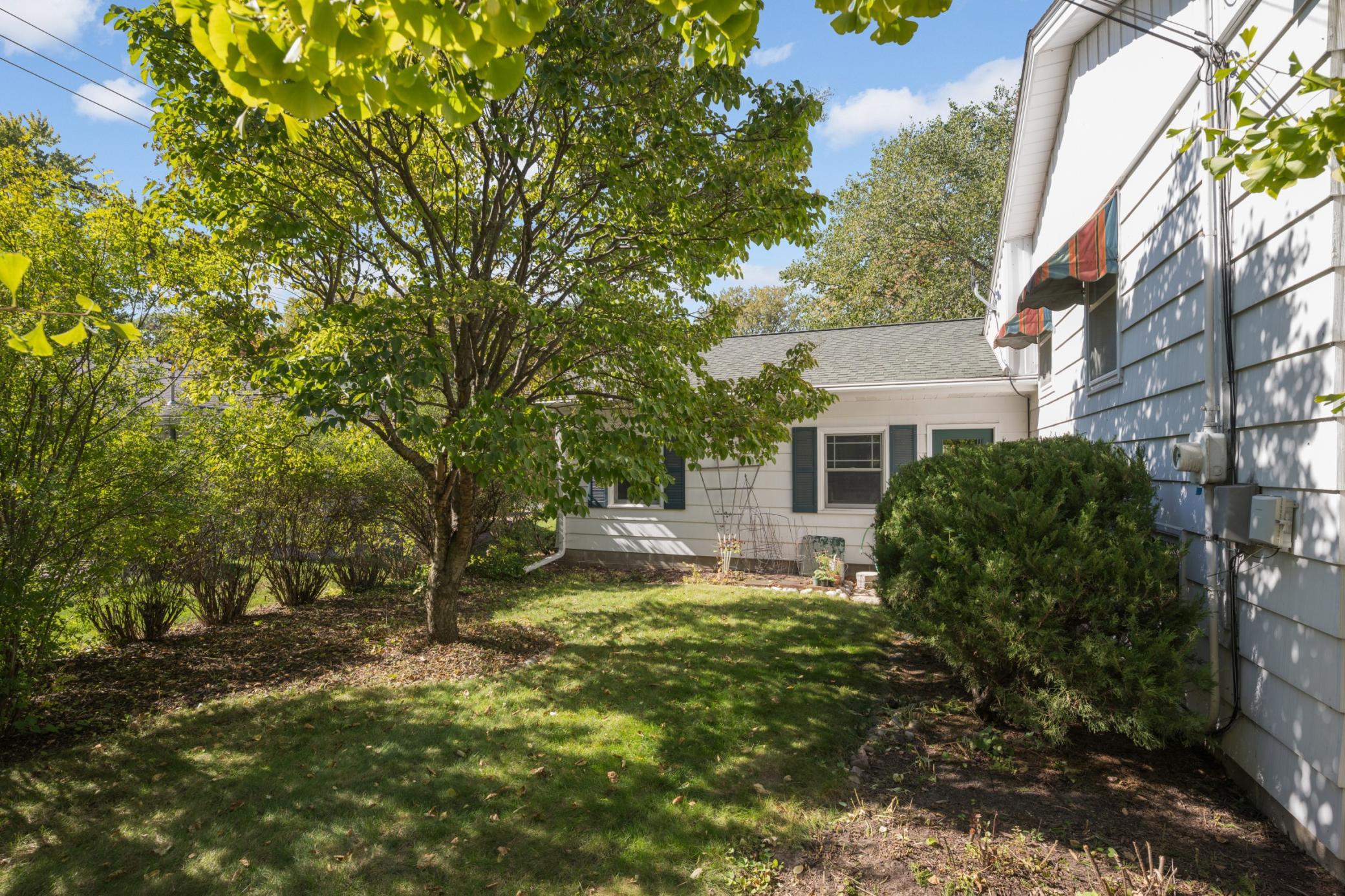 View of Residential at 4617 90th Street, Bloomington MN 55437, Bloomington (27 of 47) - Mike Wilen | Minnesota Team Real Estate