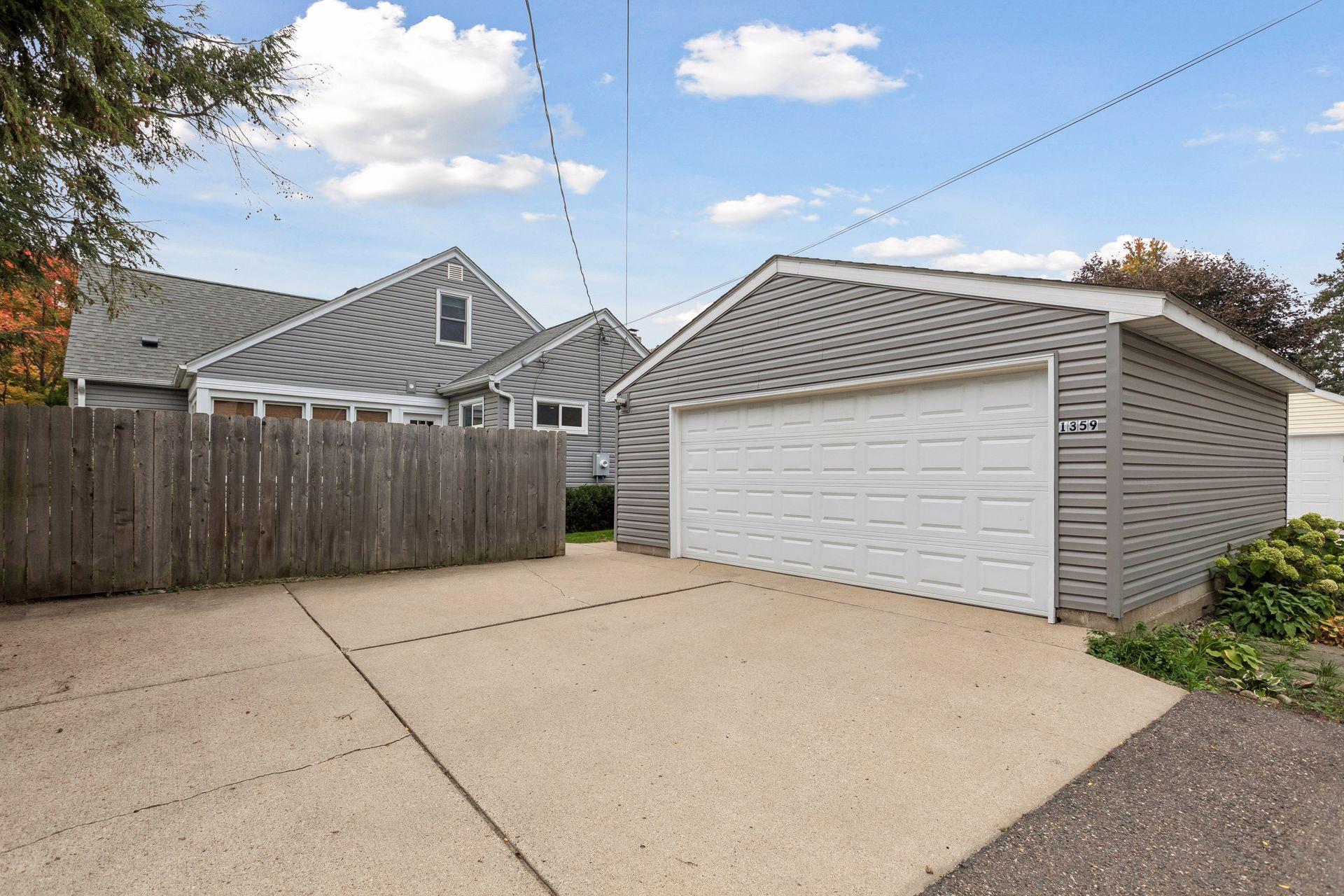 View of Residential at 1359 Idaho Avenue, Falcon Heights MN 55108, Falcon Heights (42 of 45) - Mike Wilen | Minnesota Team Real Estate