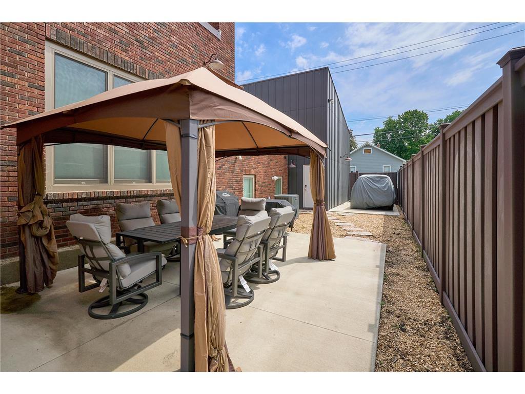 View of Residential at 1290 Snelling Avenue, Saint Paul MN 55108, Saint Paul (35 of 37) - Mike Wilen | Minnesota Team Real Estate