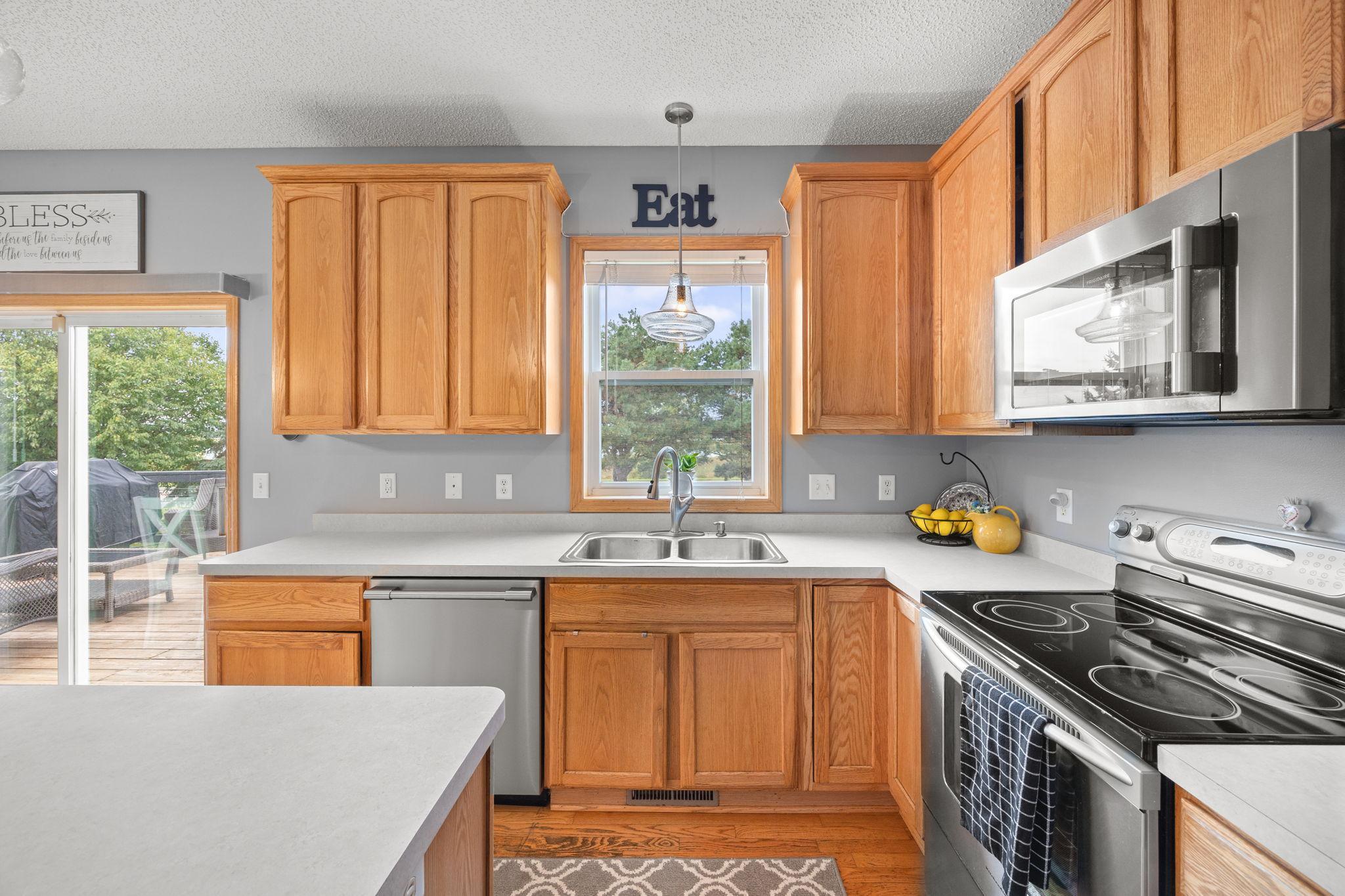 View of Residential at 6653 Mackenzie Avenue, Otsego MN 55301, Otsego (8 of 33) - Mike Wilen | Minnesota Team Real Estate