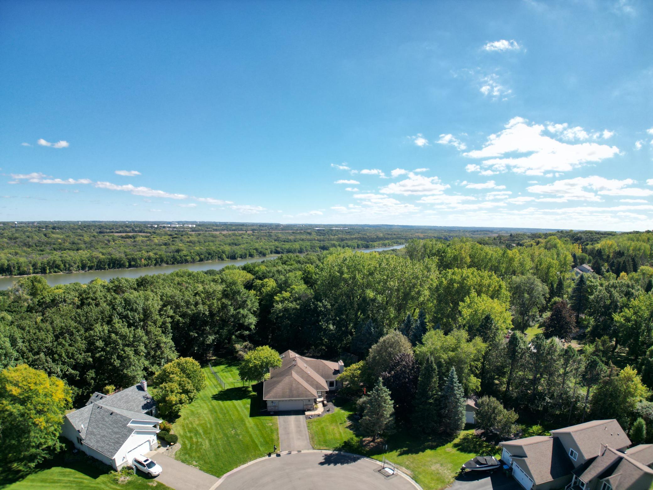 View of Single Family at 8023 Delano Court, Inver Grove Heights - Mike Wilen | Minnesota Team Real Estate