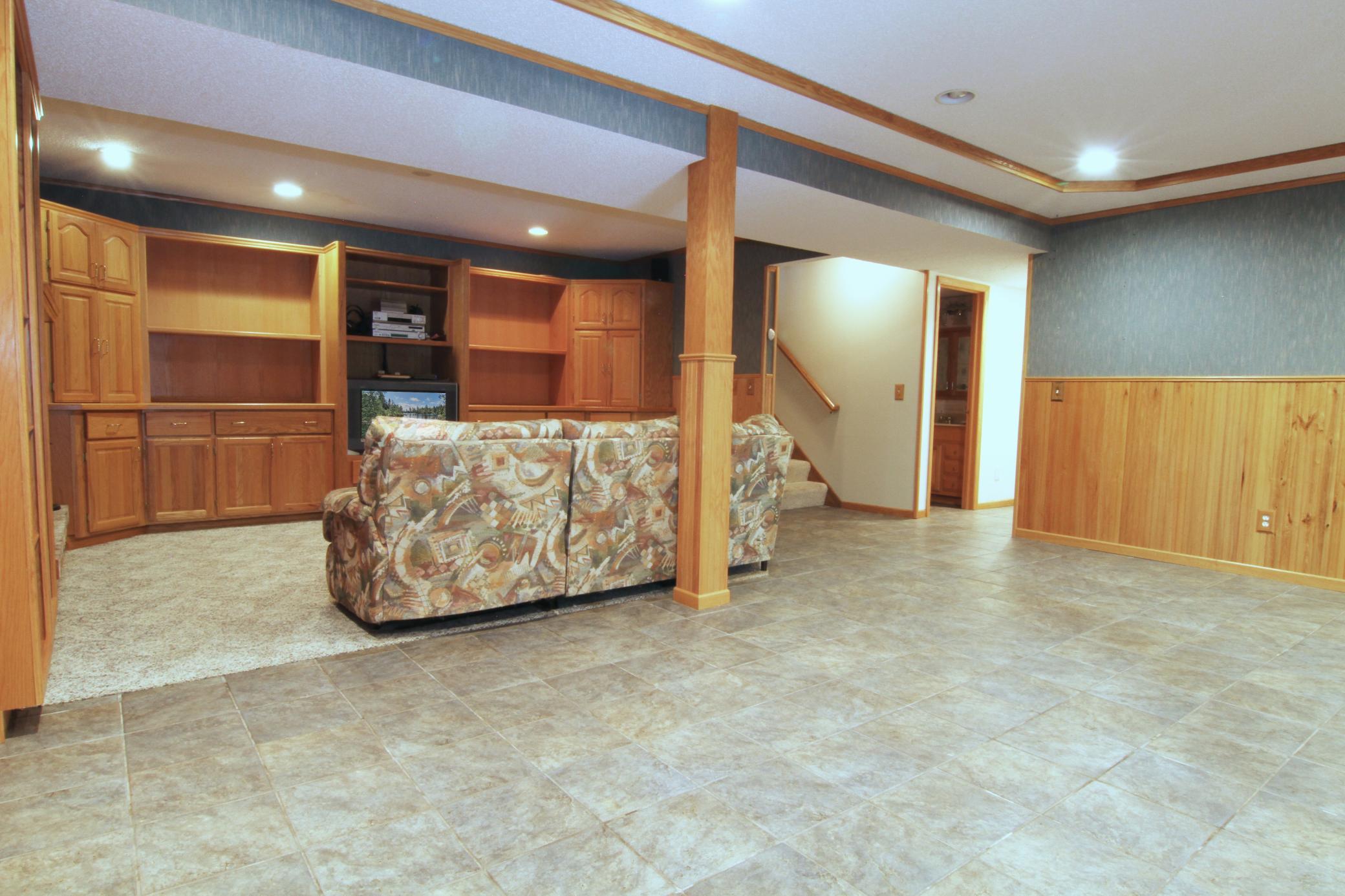 View of Residential at 8023 Delano Court, Inver Grove Heights MN 55076, Inver Grove Heights (34 of 52) - Mike Wilen | Minnesota Team Real Estate