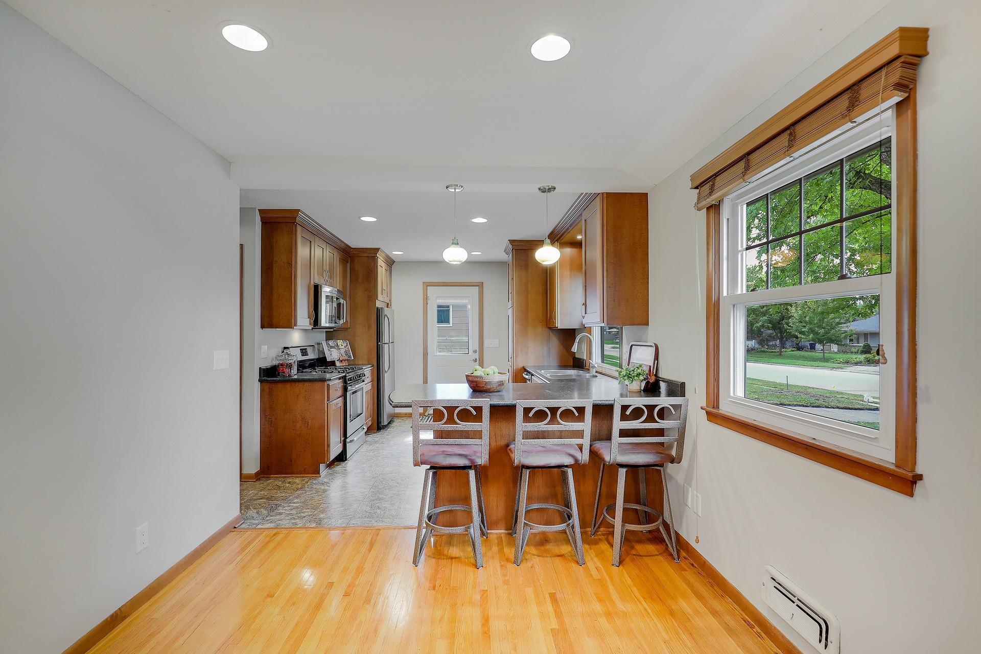 View of Residential at 10307 Nicollet Avenue, Bloomington MN 55420, Bloomington (18 of 40) - Mike Wilen | Minnesota Team Real Estate