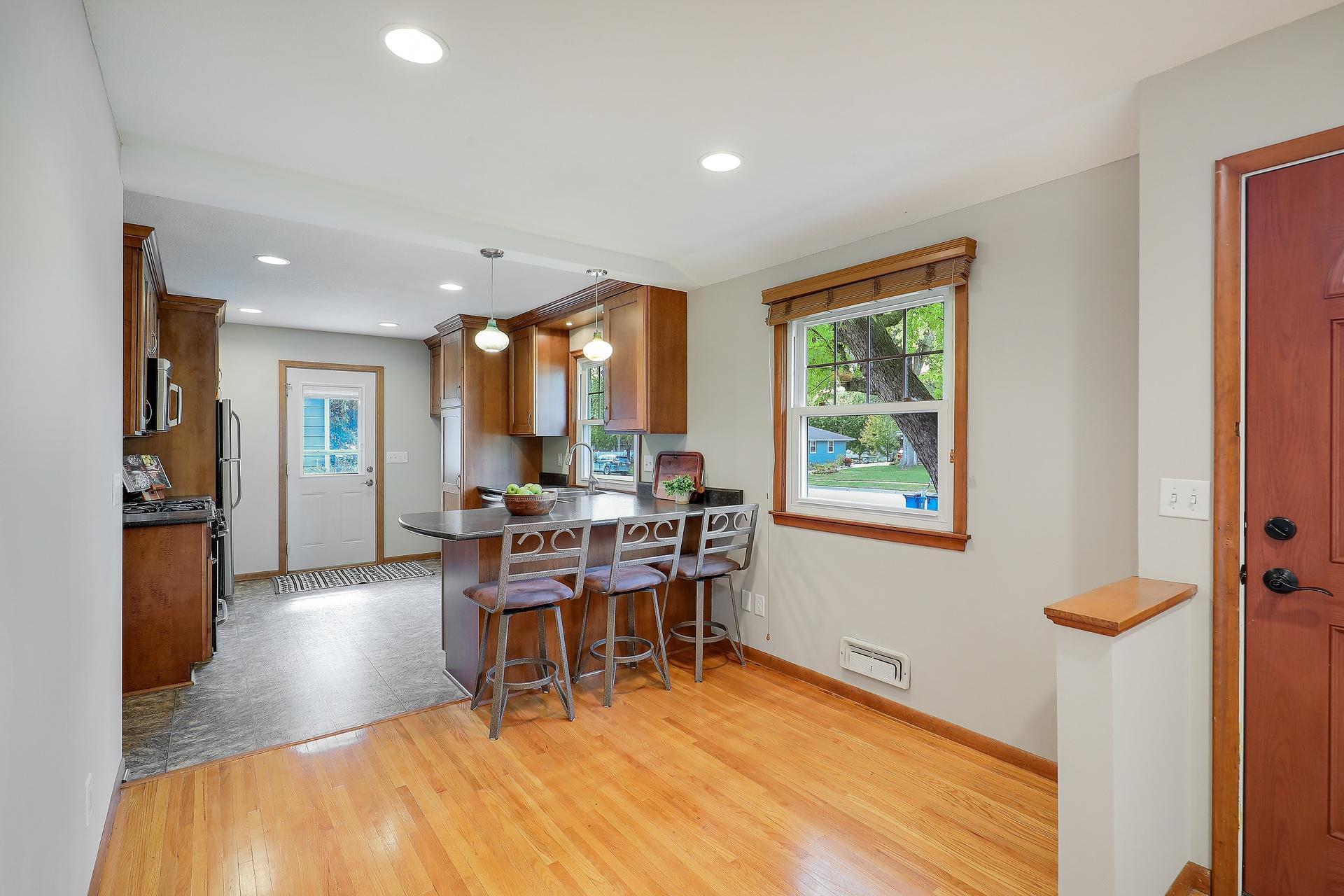 View of Residential at 10307 Nicollet Avenue, Bloomington MN 55420, Bloomington (17 of 40) - Mike Wilen | Minnesota Team Real Estate