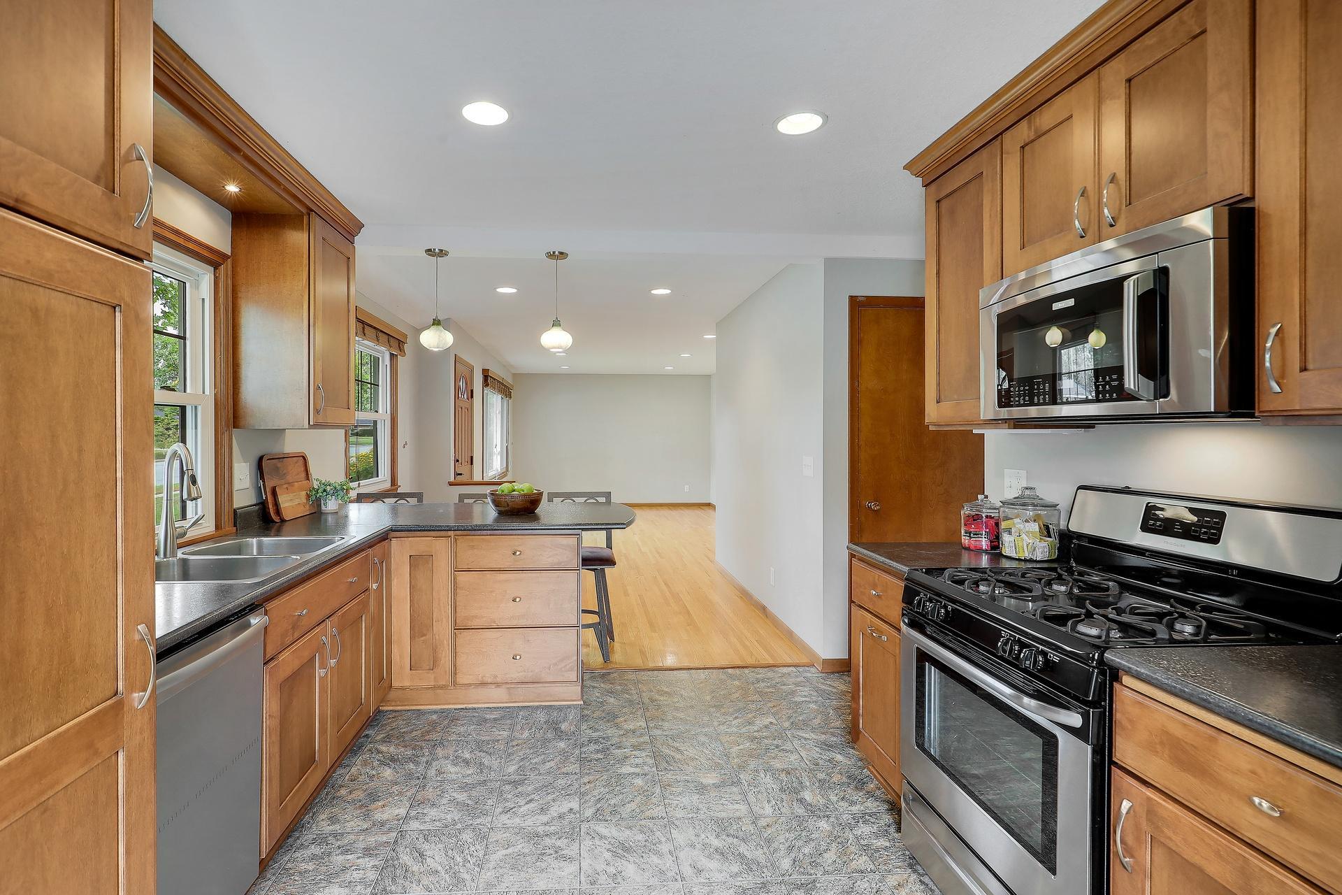 View of Residential at 10307 Nicollet Avenue, Bloomington MN 55420, Bloomington (15 of 40) - Mike Wilen | Minnesota Team Real Estate