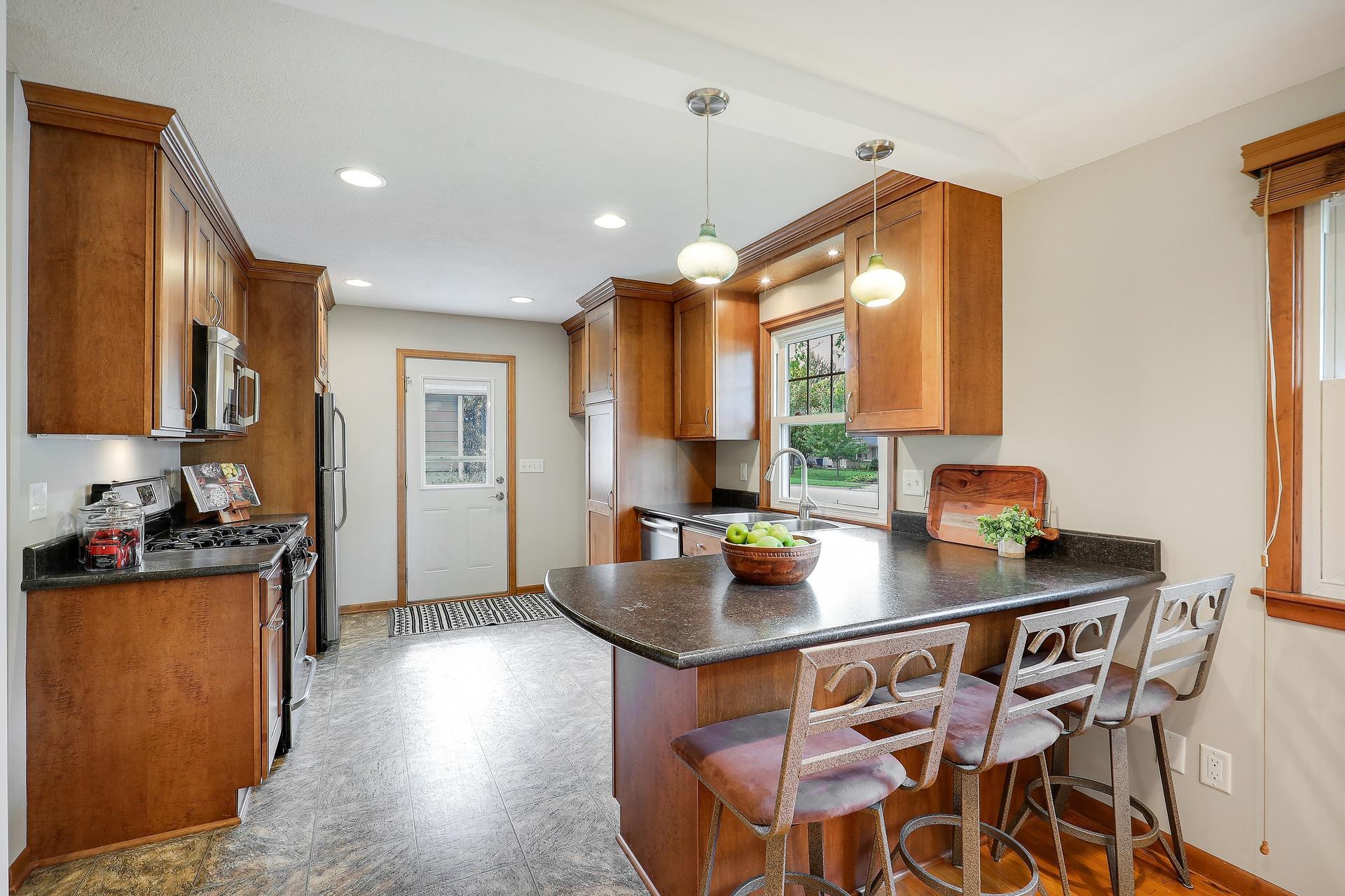 View of Residential at 10307 Nicollet Avenue, Bloomington MN 55420, Bloomington (12 of 40) - Mike Wilen | Minnesota Team Real Estate