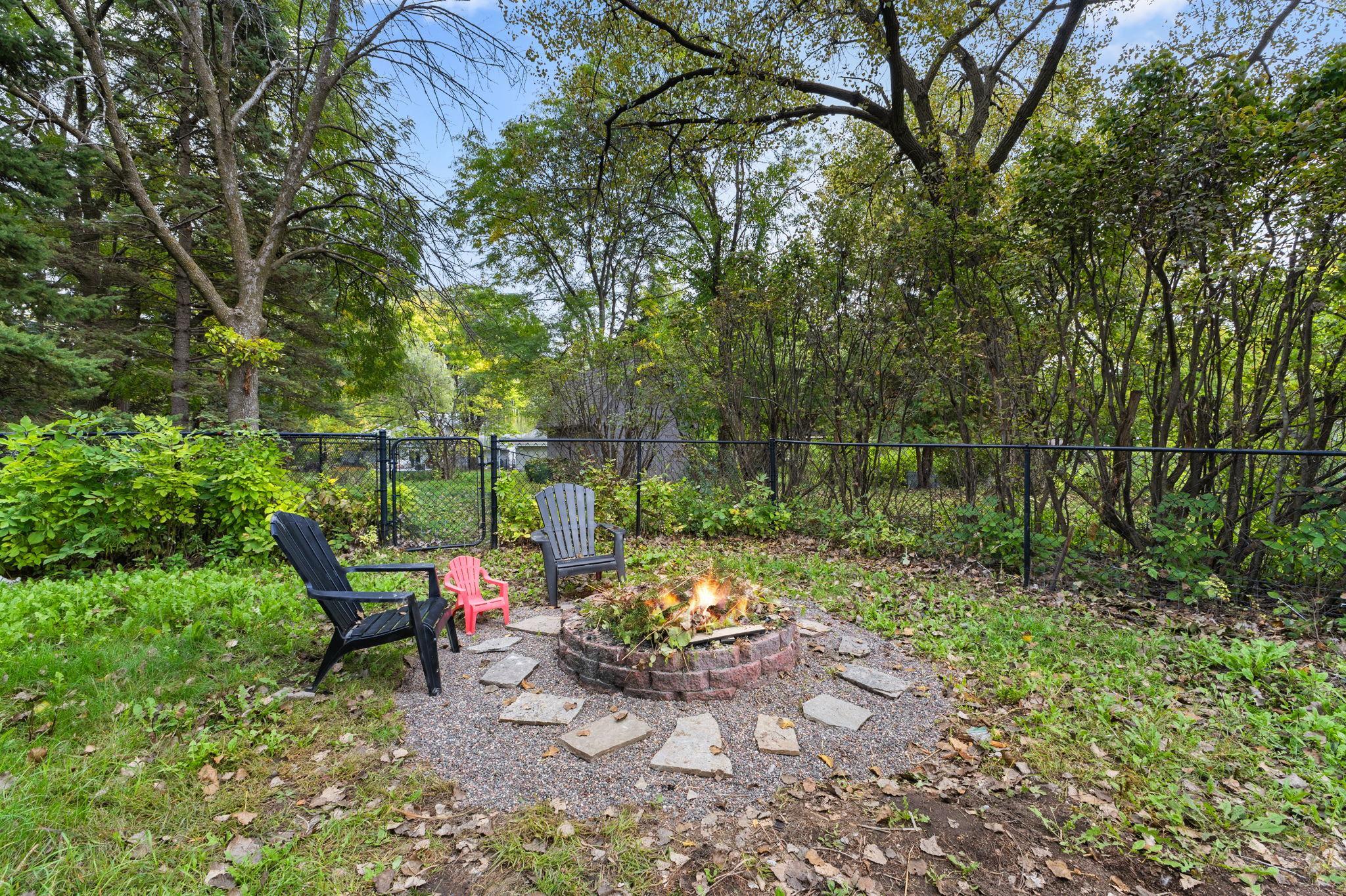 View of Residential at 6646 Cardinal Circle, Maple Grove MN 55369, Maple Grove (41 of 46) - Mike Wilen | Minnesota Team Real Estate