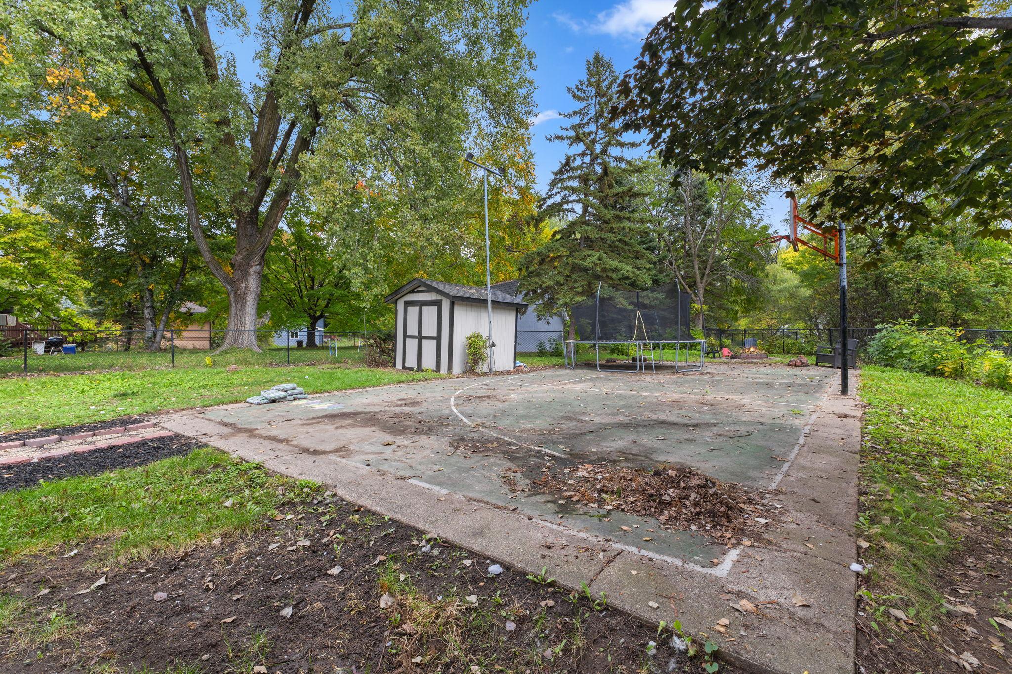 View of Residential at 6646 Cardinal Circle, Maple Grove MN 55369, Maple Grove (40 of 46) - Mike Wilen | Minnesota Team Real Estate