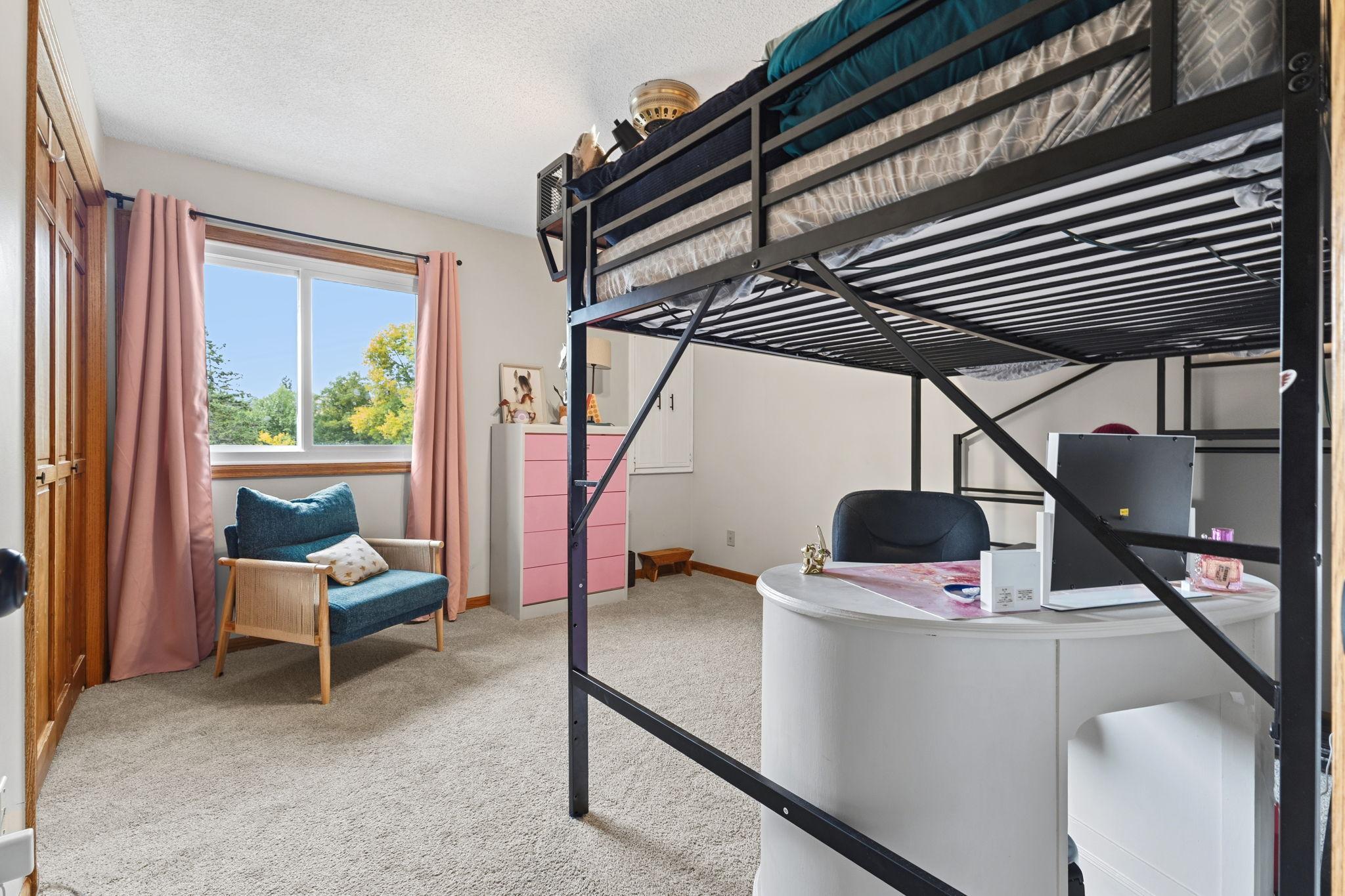 View of Residential at 6646 Cardinal Circle, Maple Grove MN 55369, Maple Grove (24 of 46) - Mike Wilen | Minnesota Team Real Estate