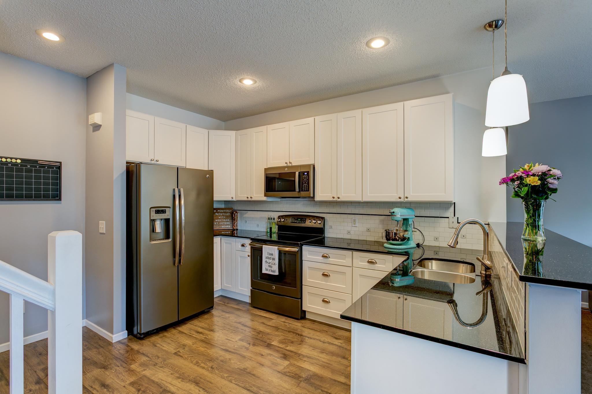 View of Residential at 2686 New Century Place, Maplewood MN 55119, Maplewood (6 of 27) - Mike Wilen | Minnesota Team Real Estate