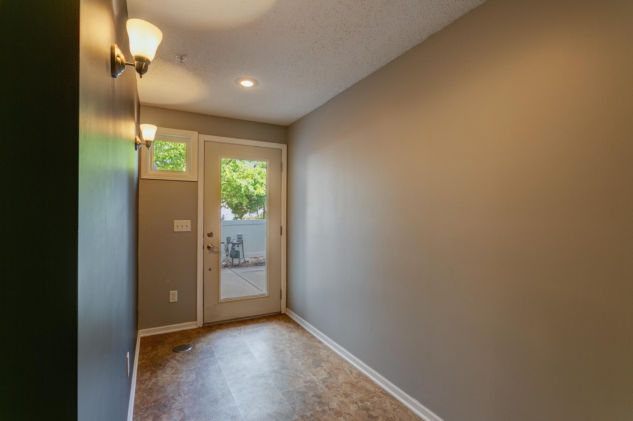 View of Residential at 2686 New Century Place, Maplewood MN 55119, Maplewood (22 of 27) - Mike Wilen | Minnesota Team Real Estate