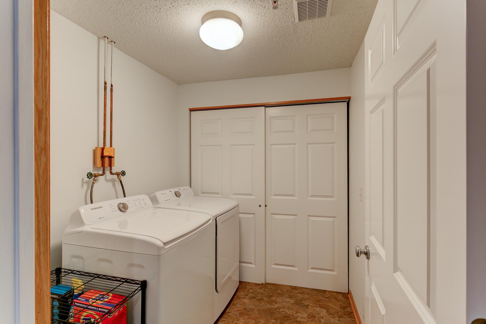 View of Residential at 2686 New Century Place, Maplewood MN 55119, Maplewood (21 of 27) - Mike Wilen | Minnesota Team Real Estate