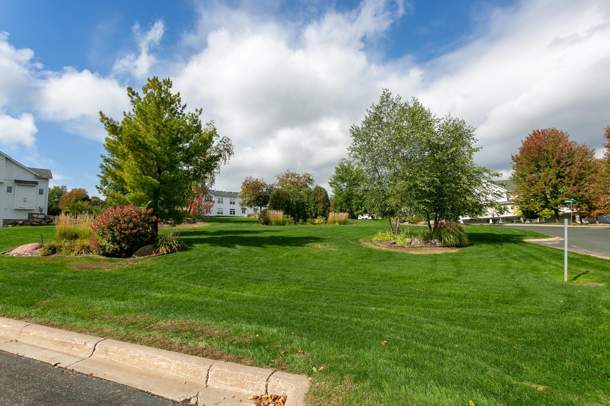 View of Residential at 2686 New Century Place, Maplewood MN 55119, Maplewood (26 of 27) - Mike Wilen | Minnesota Team Real Estate
