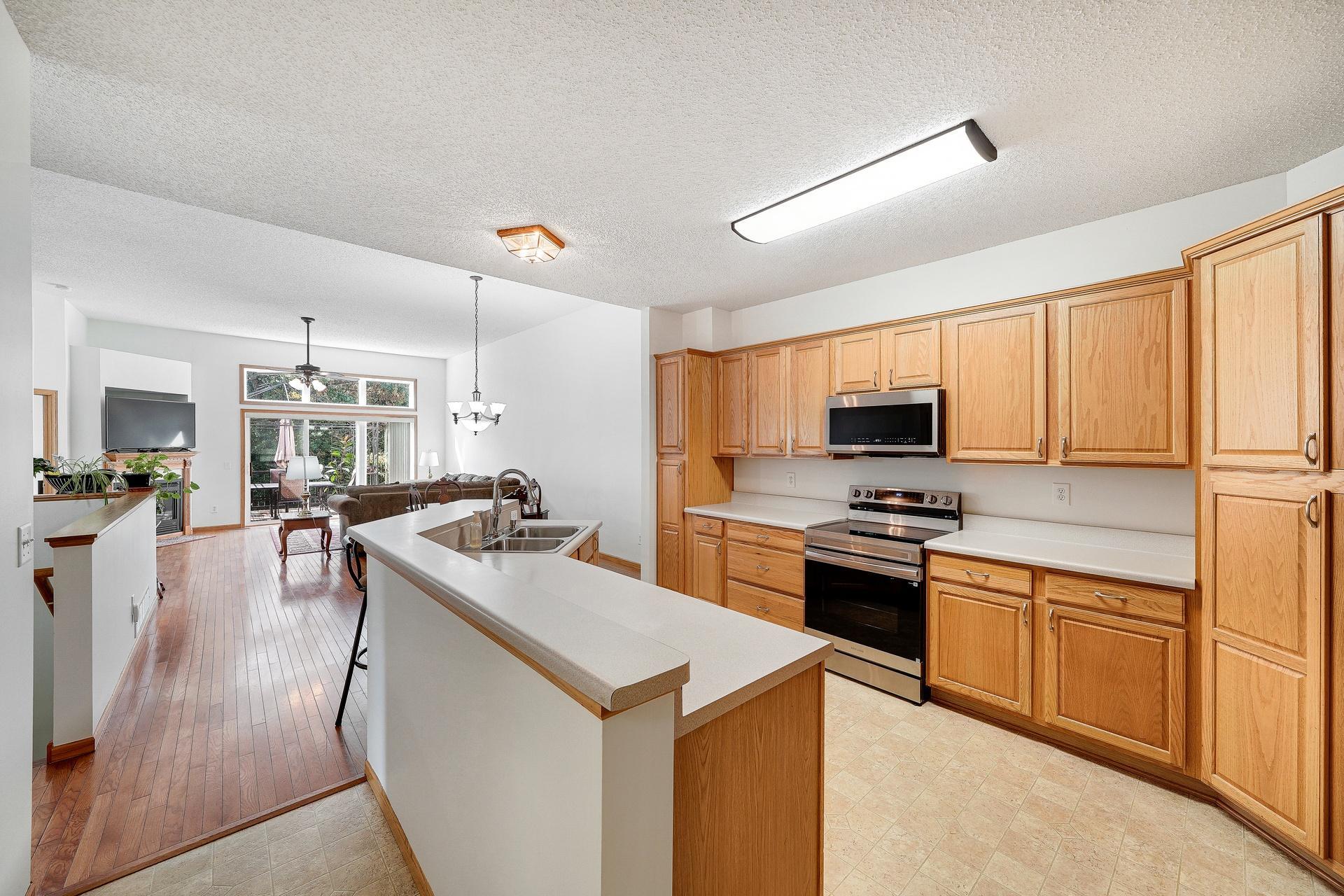View of Residential at 218 River Woods Drive, Saint Paul Park MN 55071, Saint Paul Park (11 of 56) - Mike Wilen | Minnesota Team Real Estate