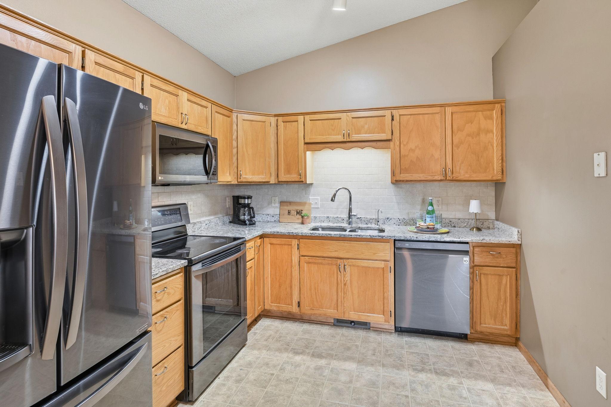 View of Residential at 8302 Parkview Avenue, Otsego MN 55330, Otsego (8 of 29) - Mike Wilen | Minnesota Team Real Estate