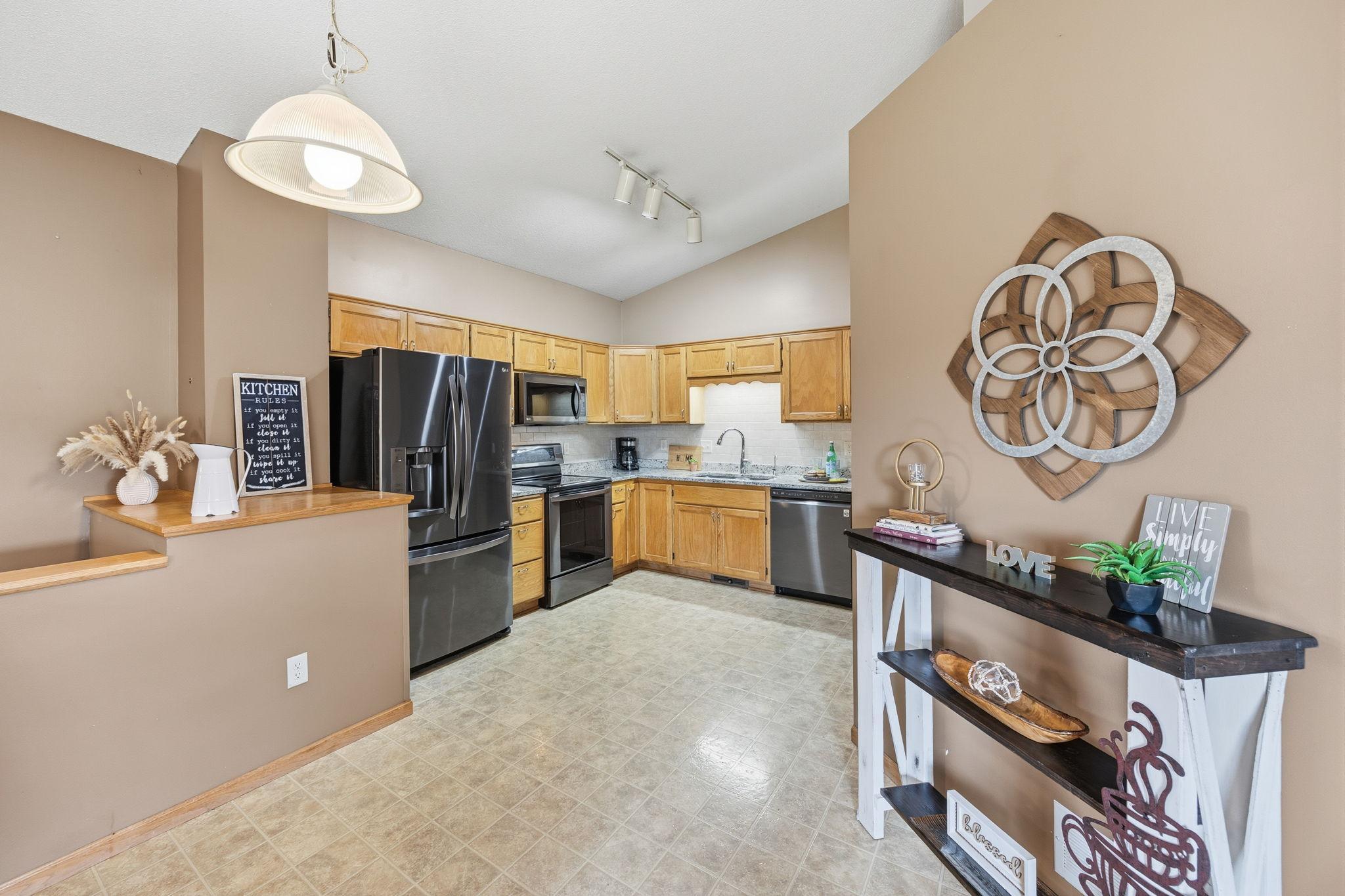 View of Residential at 8302 Parkview Avenue, Otsego MN 55330, Otsego (7 of 29) - Mike Wilen | Minnesota Team Real Estate
