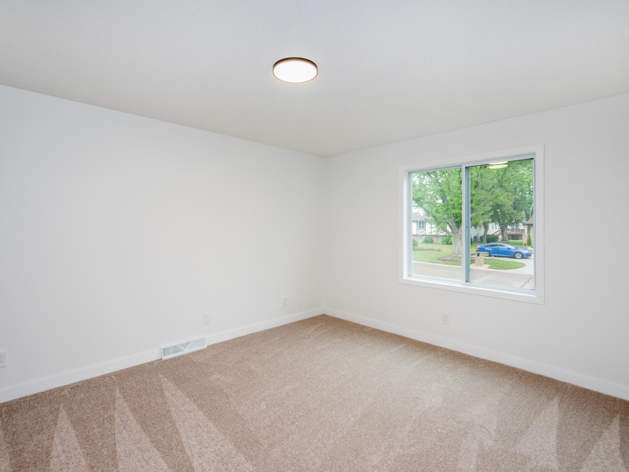 View of Residential at 8112 Lad Parkway, Brooklyn Park MN 55443, Brooklyn Park (19 of 23) - Mike Wilen | Minnesota Team Real Estate
