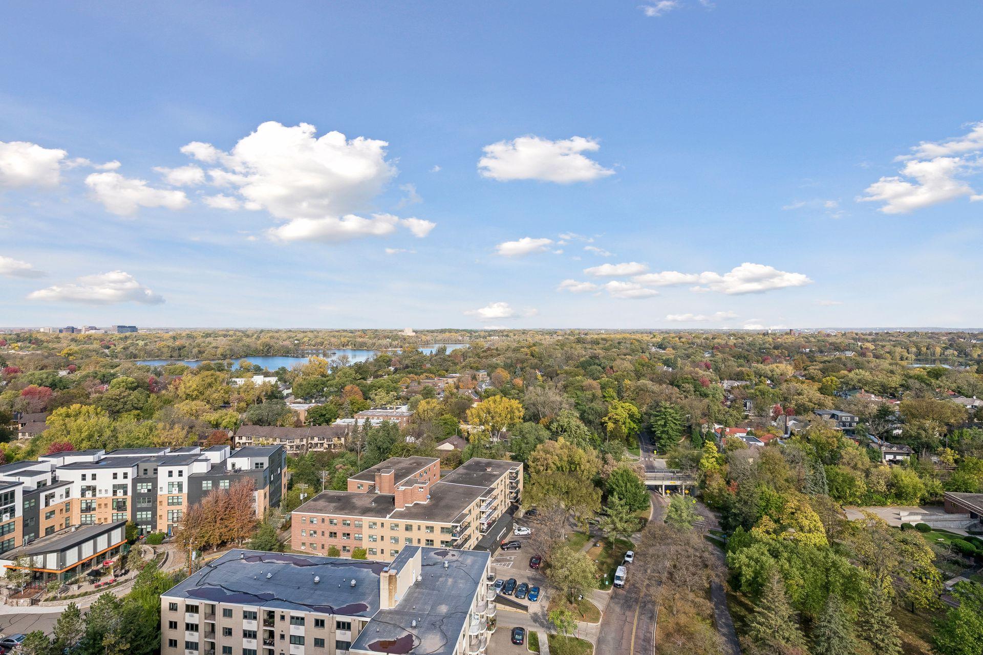 View of Residential at 2950 Dean Parkway #2103, Minneapolis MN 55416, Minneapolis (34 of 60) - Mike Wilen | Minnesota Team Real Estate