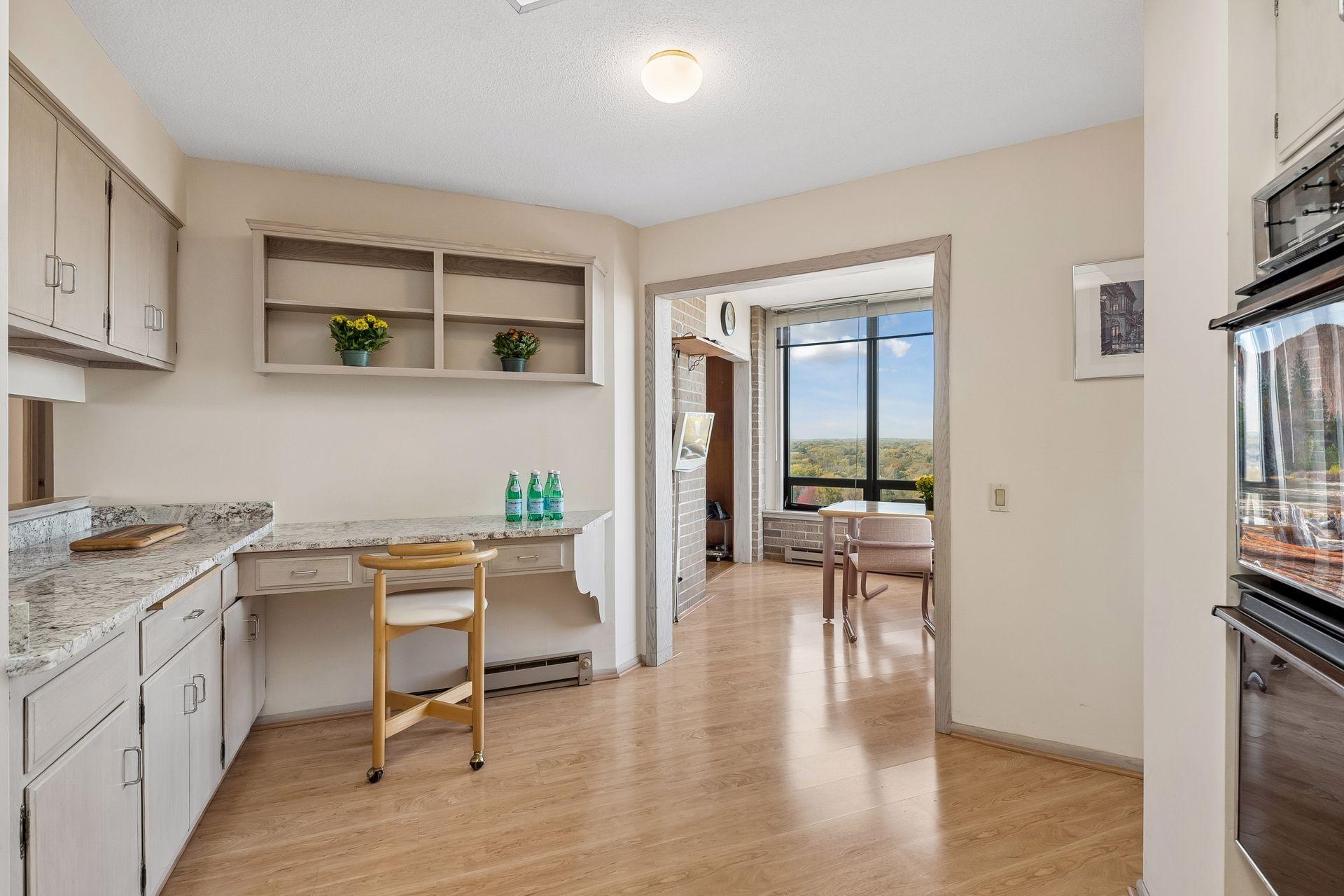 View of Residential at 2950 Dean Parkway #2103, Minneapolis MN 55416, Minneapolis (21 of 60) - Mike Wilen | Minnesota Team Real Estate