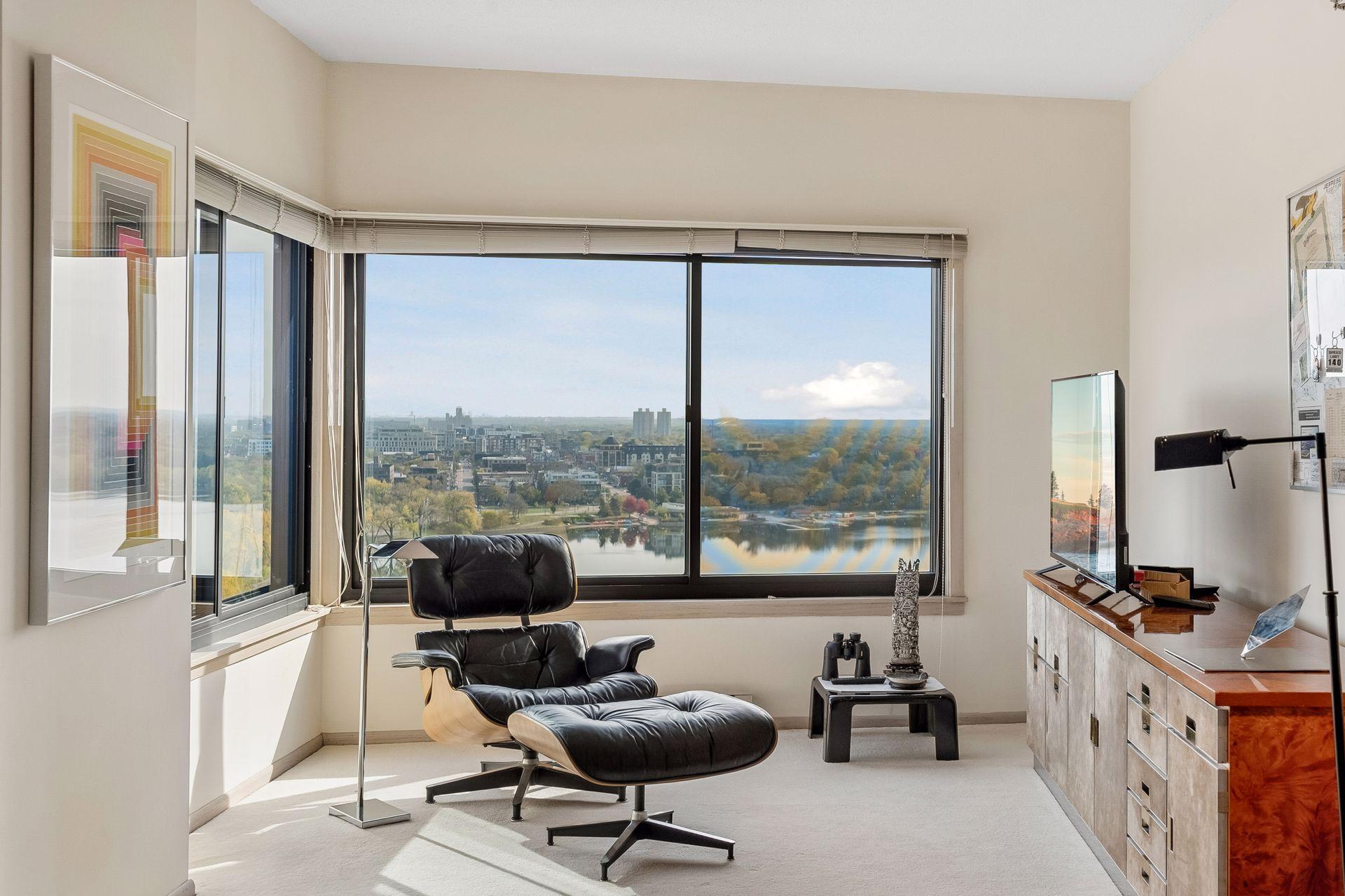 View of Residential at 2950 Dean Parkway #2103, Minneapolis MN 55416, Minneapolis (15 of 60) - Mike Wilen | Minnesota Team Real Estate